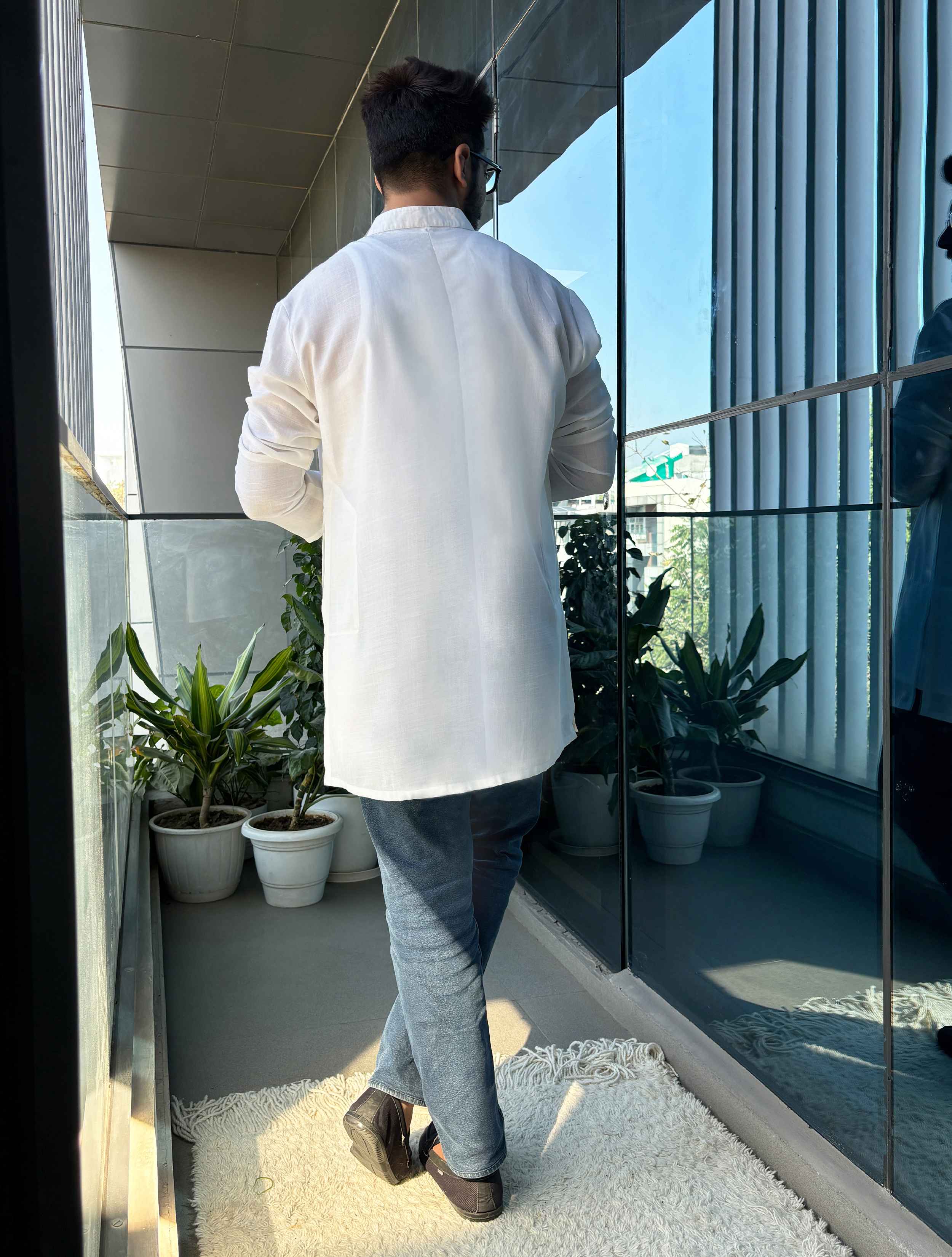 trueBrowns White Unisex Freesize Kurta