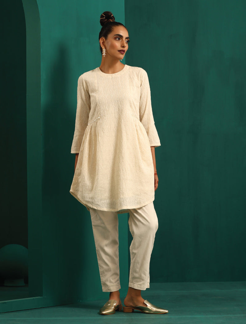 trueBrowns Ivory Thread Embroidered Co-ord Set