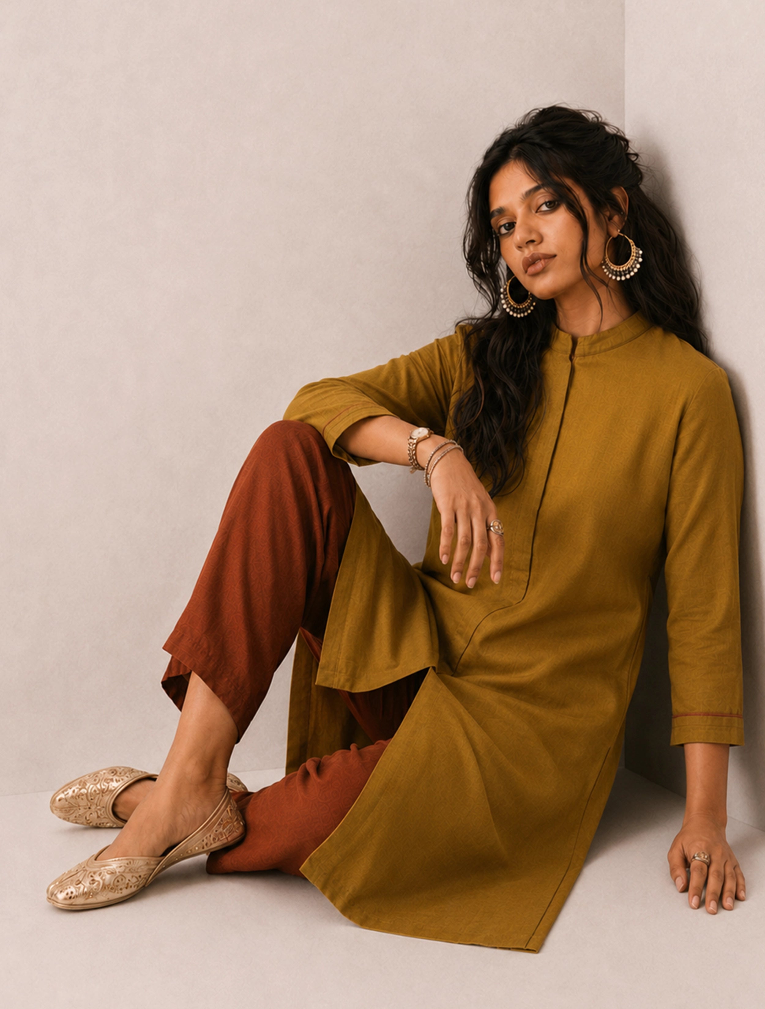 trueBrowns Olive Brown Solid Viscose Kurta Set