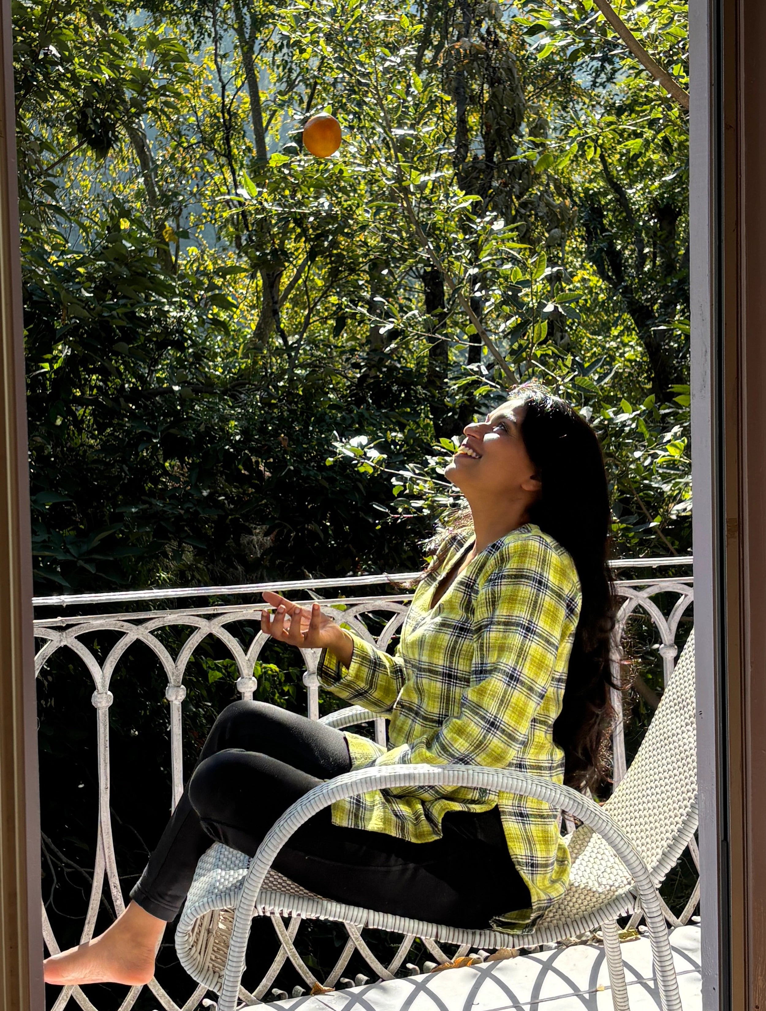 trueBrowns Lime Check High-Slit Woollen Top