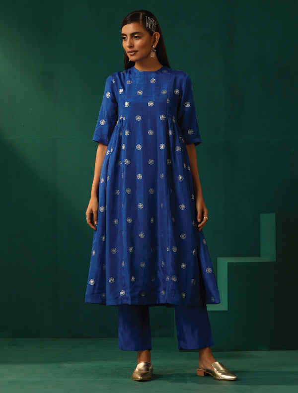 trueBrowns Royal Blue Geometric Floral Viscose Silk Kurta Pant Set