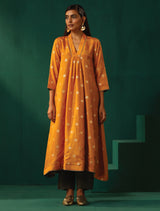 trueBrowns Mustard Geometric Floral Viscose Silk Kurta Pant Set