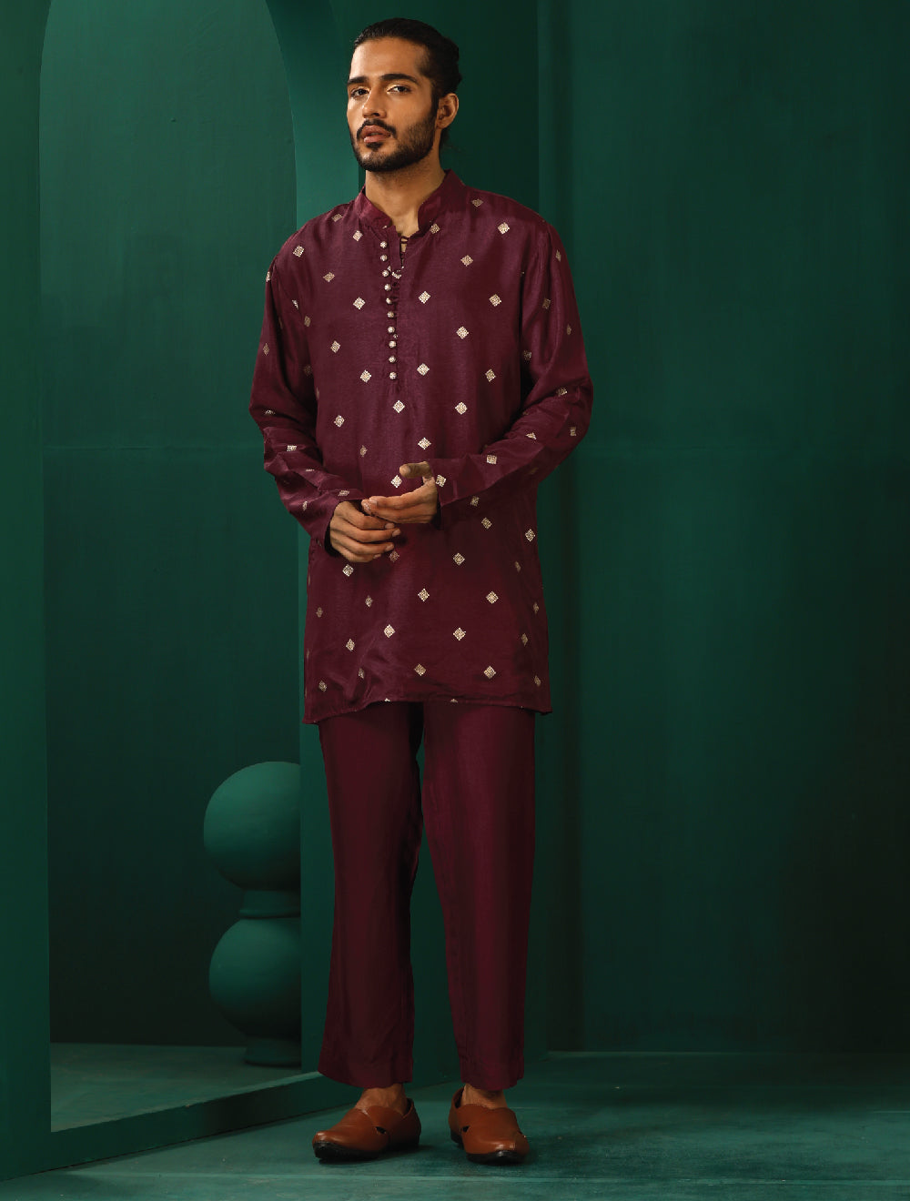 trueBrowns Men Wine Diamond Viscose Silk Co-ord Set