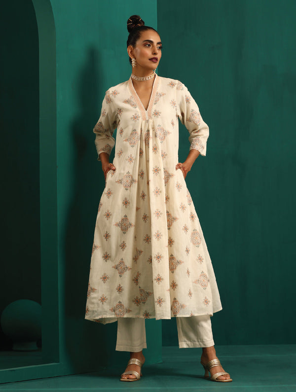 trueBrowns Ivory Peach Cotton Front Gathered Kurta Pant Set