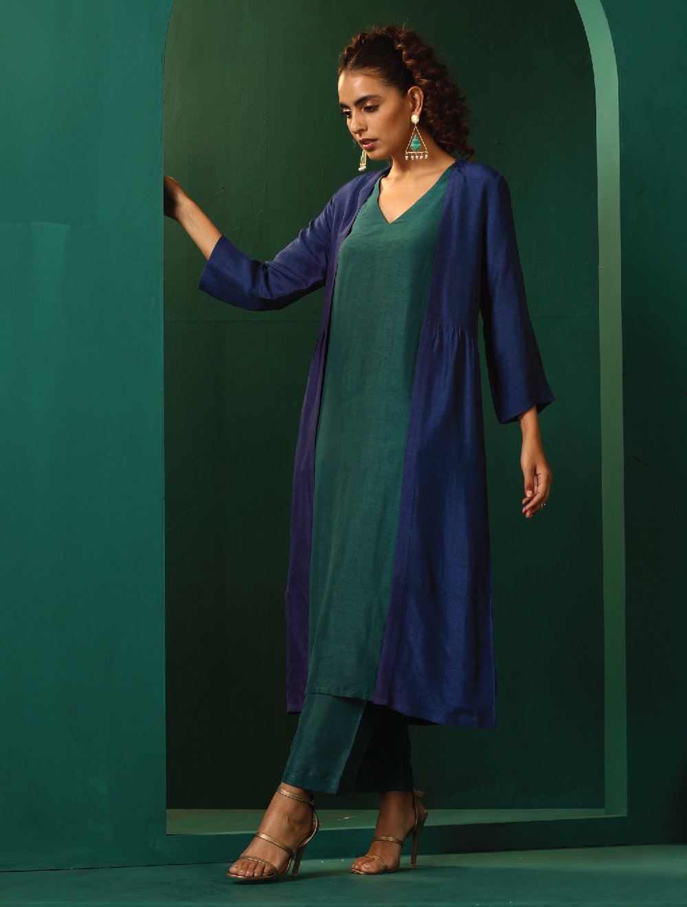 Teal Embroidered Silk Blend Straight Kurta Trouser Set main image 1