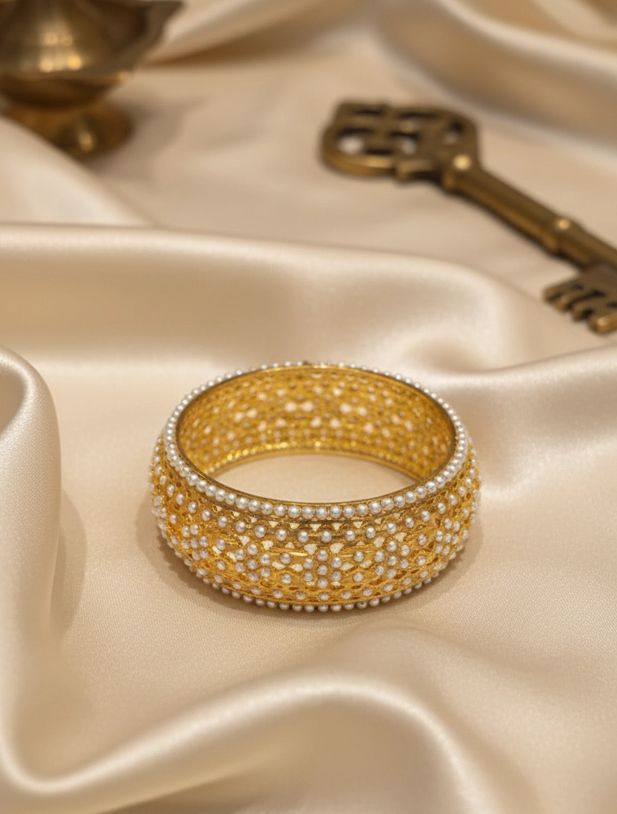 trueBrowns Golden Jaal Cuff