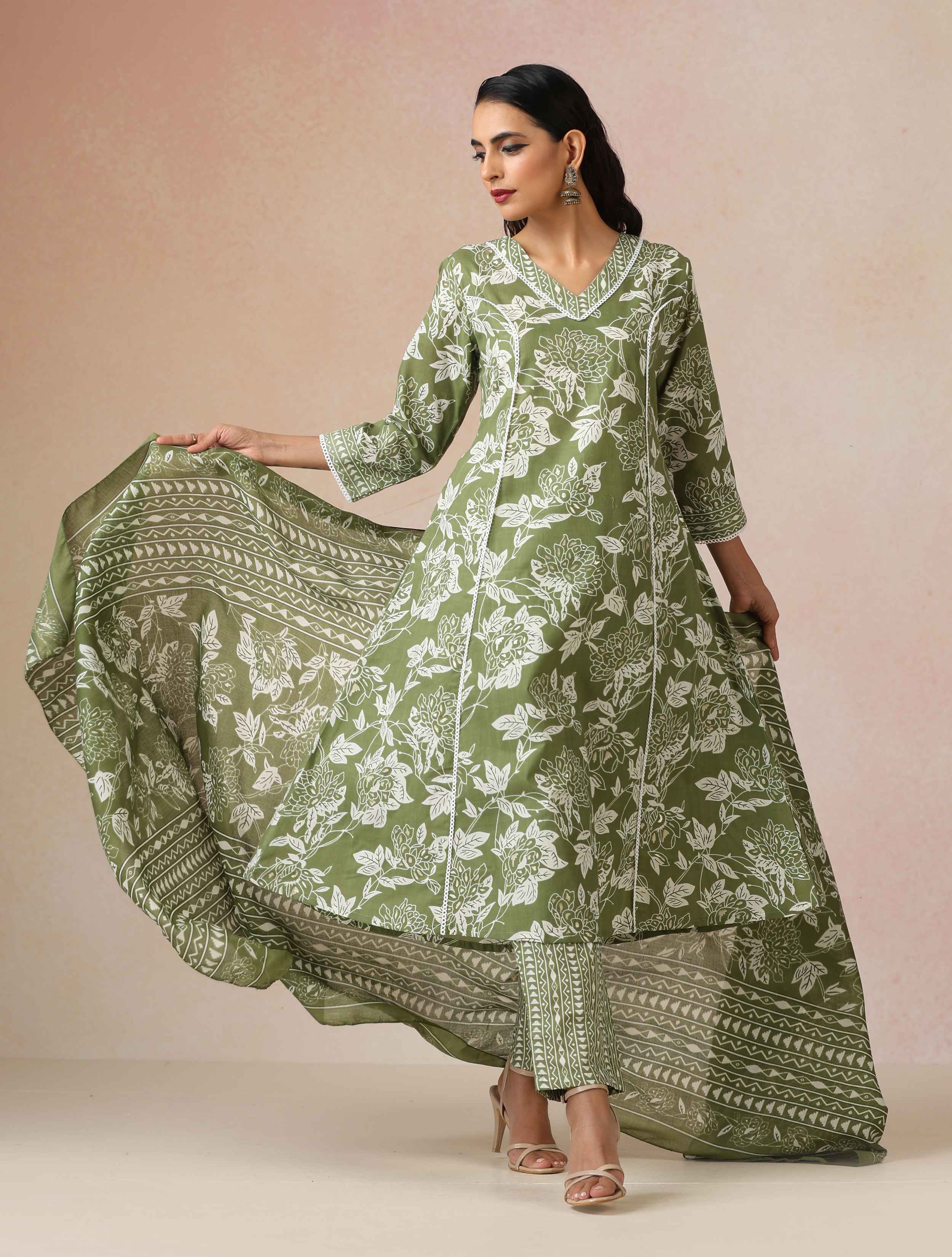 trueBrowns Green Cotton Print A Line Kurta 3pc Set