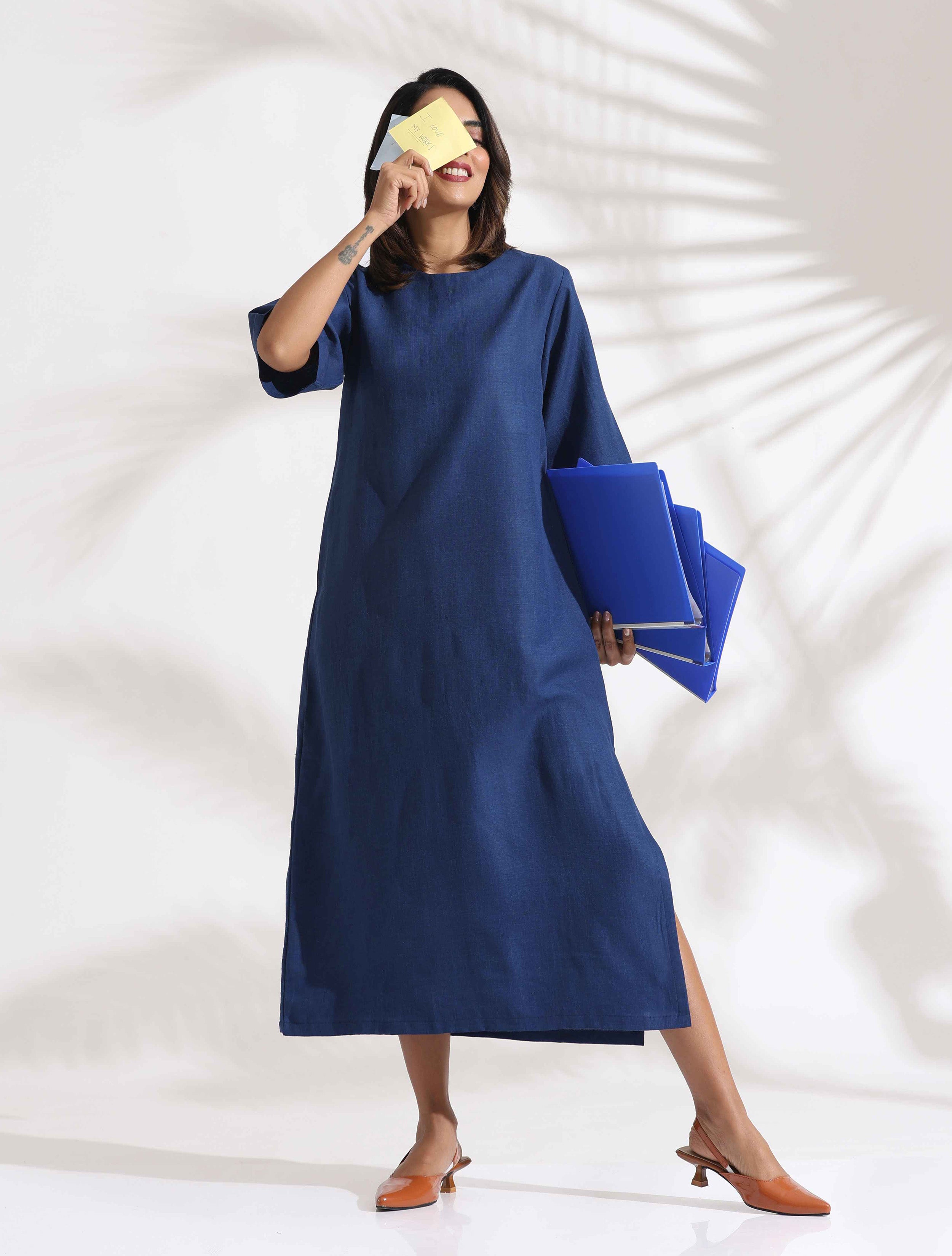trueBrowns Blue Slub Dress