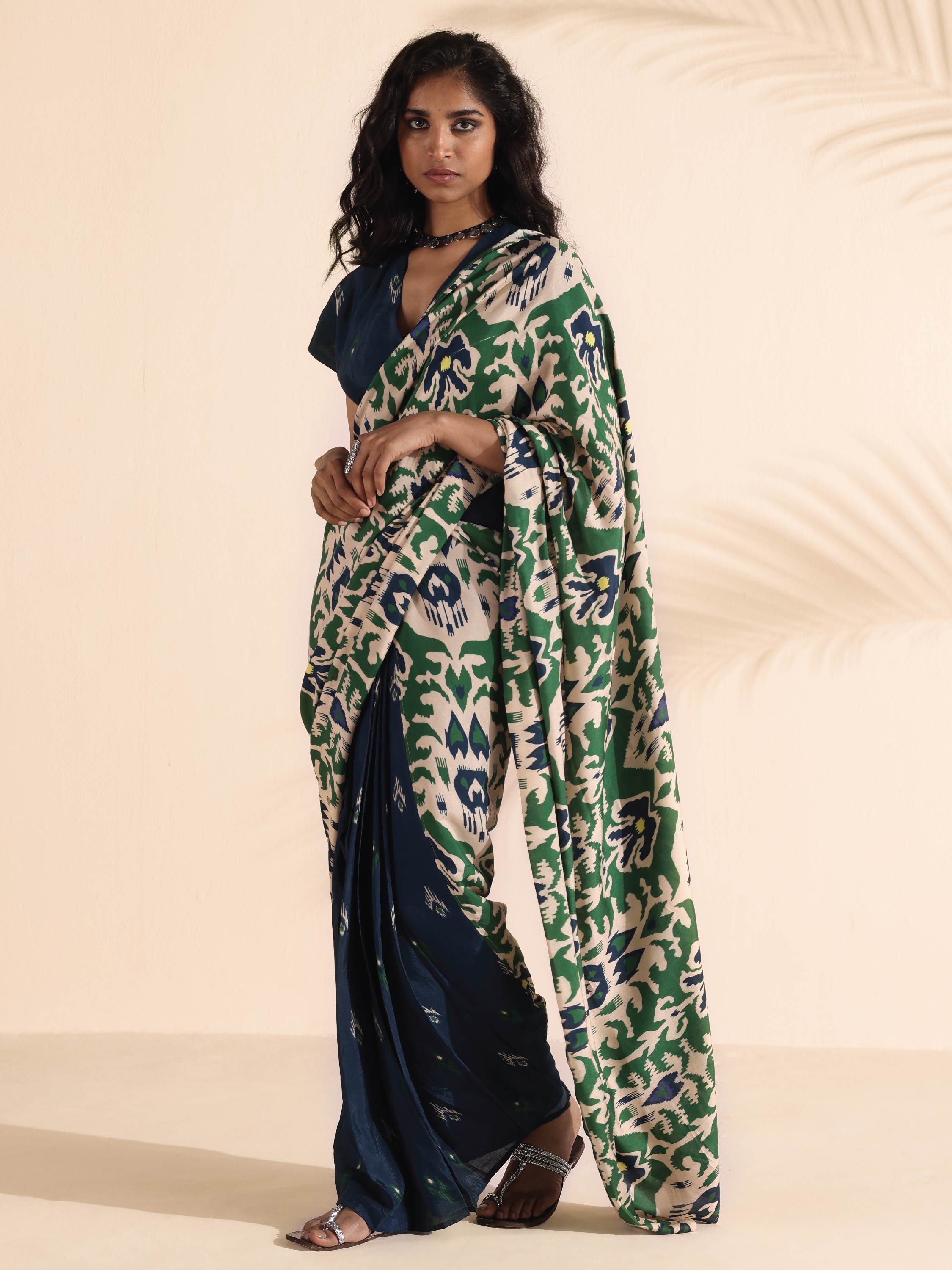 trueBrowns Green Blue Muslin Ikat Saree