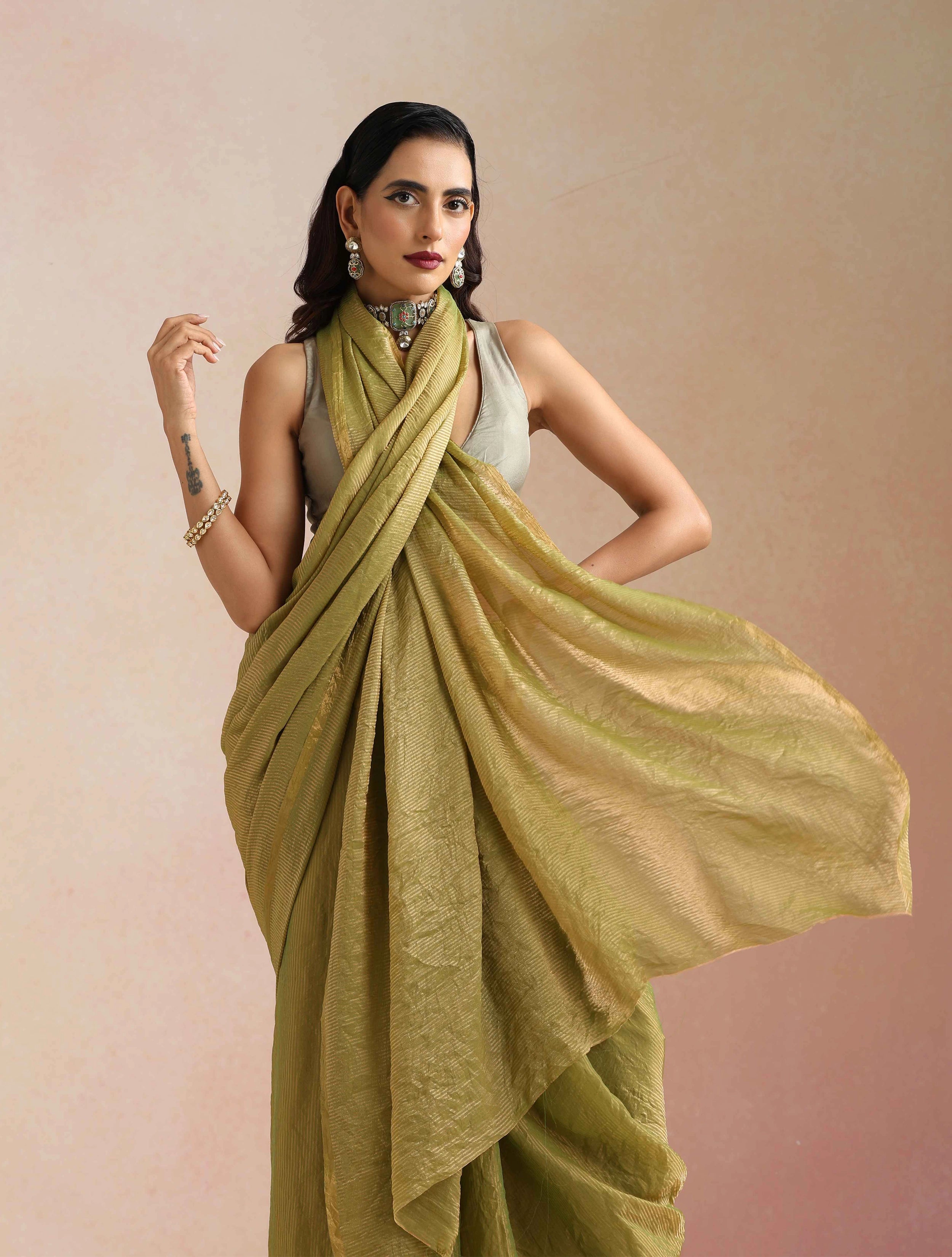 trueBrowns Green Tissue Stripe Saree With Unstitched Blouse