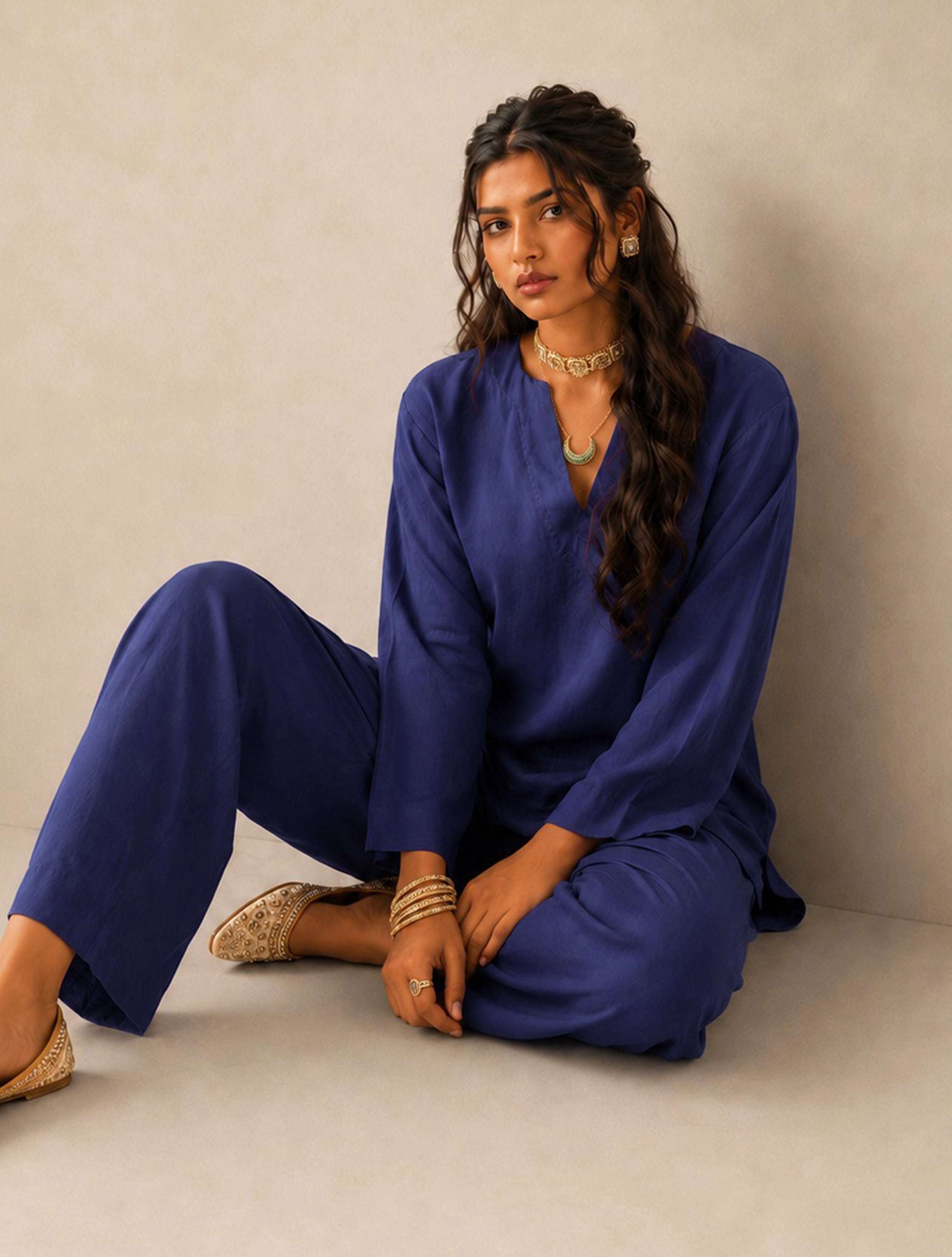 trueBrowns Blue Solid Viscose Co-Ord Set