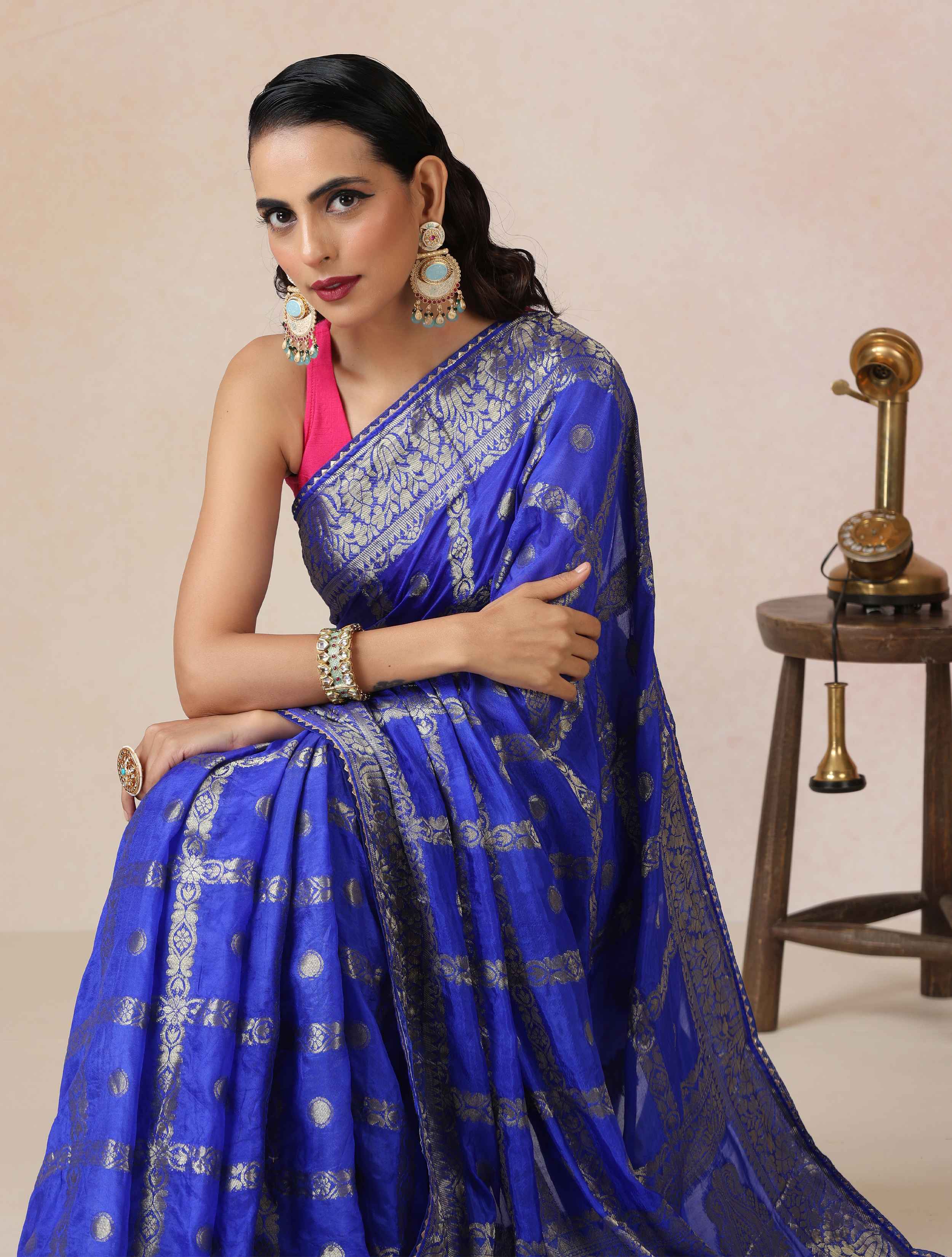 trueBrowns Electric Blue Bandhani Jacquard Saree With Unstitched Blouse
