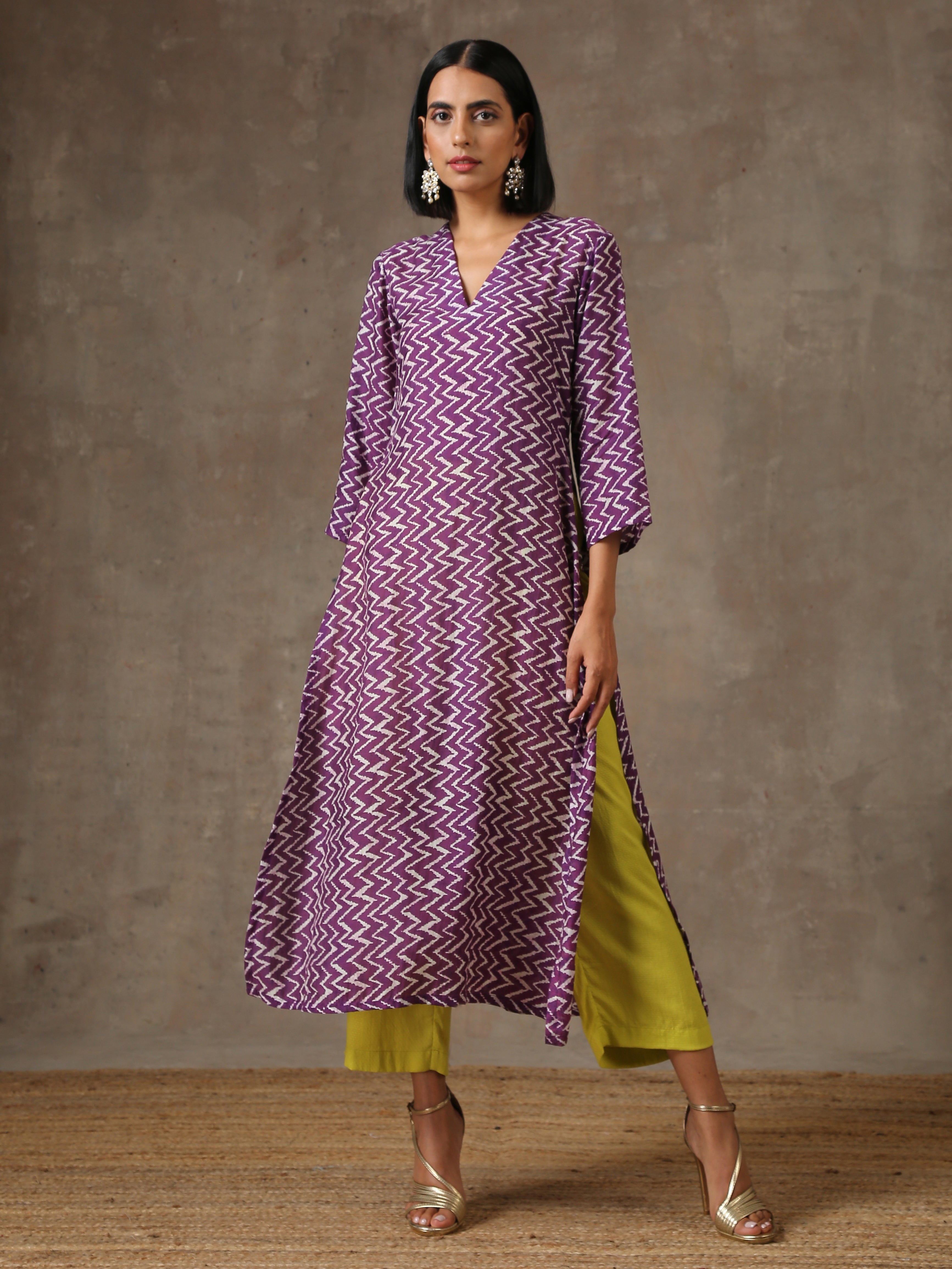 Purple White Lehariya Printed Silk kurta Pant Set