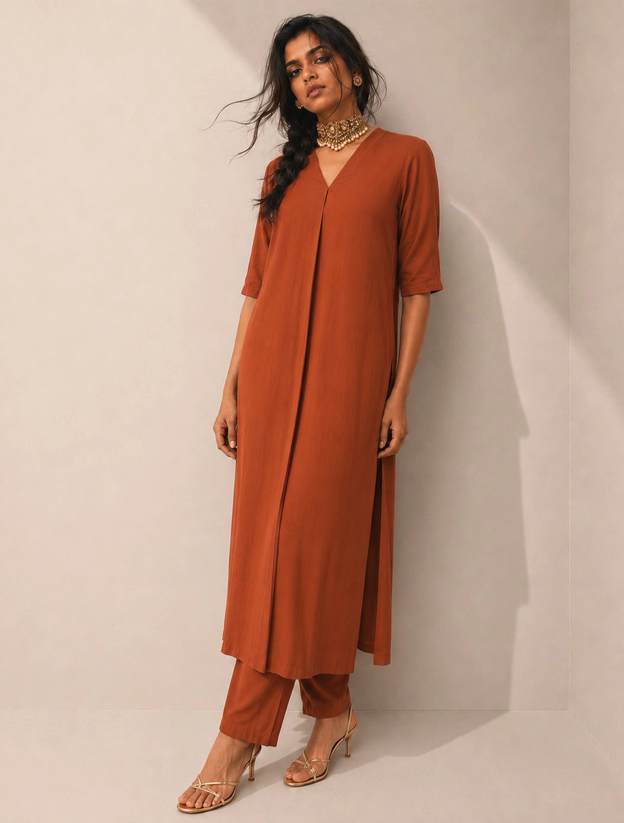 trueBrowns Rust Solid Viscose High-Slit Kurta Set