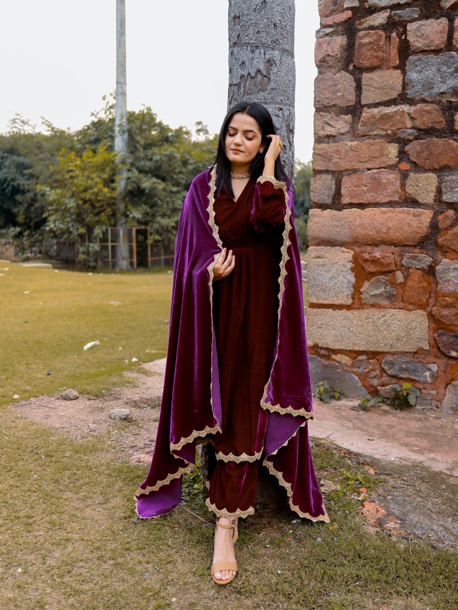 Gleaming Wine Velvet Shawl - trueBrowns