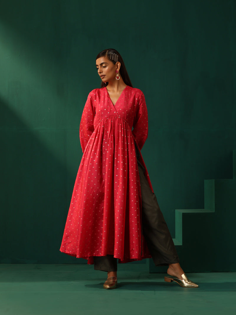 trueBrowns Pink Square Viscose Silk Kurta Pant Set