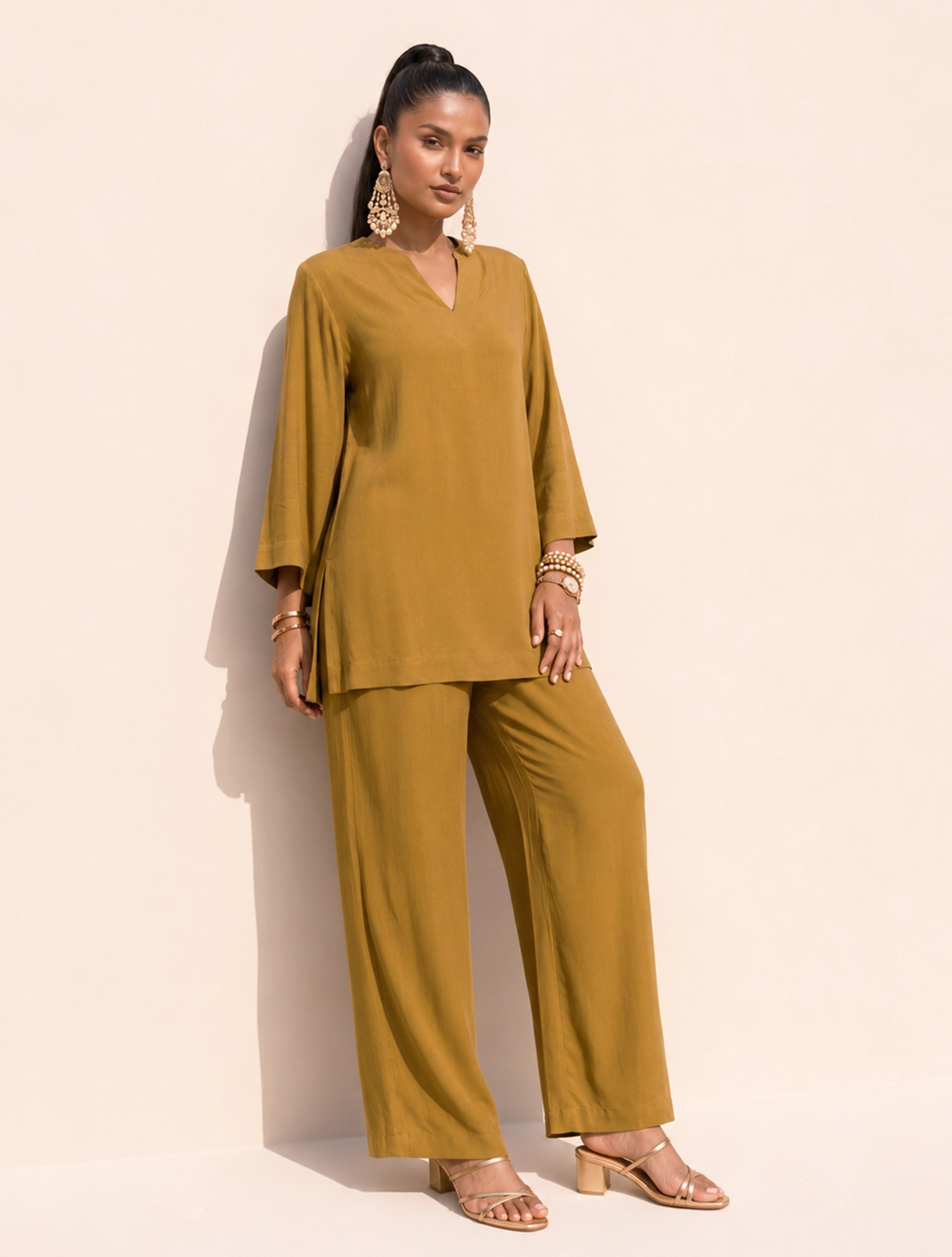 trueBrowns Olive Brown Solid Viscose Co-ord Set