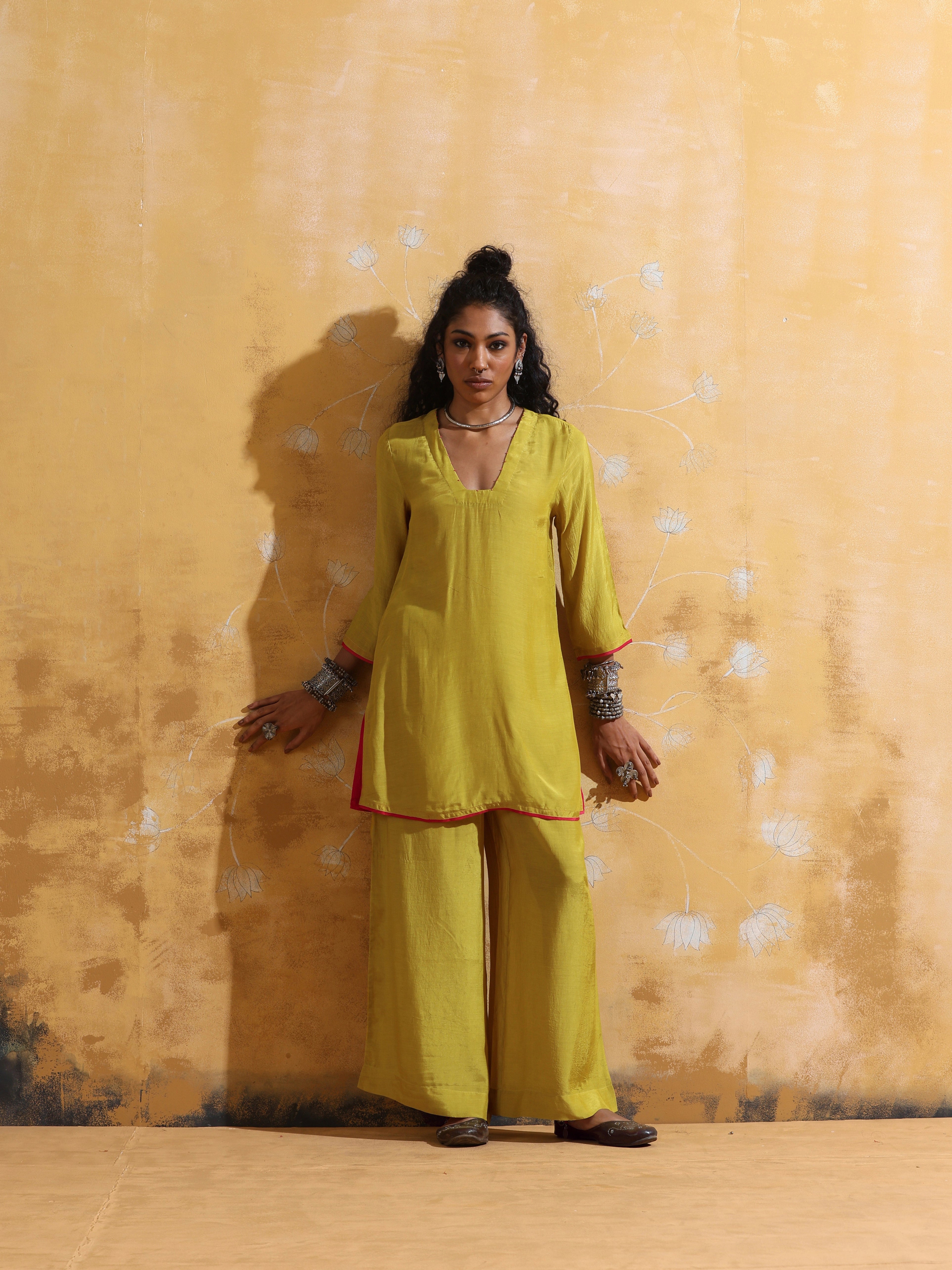 trueBrowns Lime Muslin Silk Co-ord Set with Flared Pants