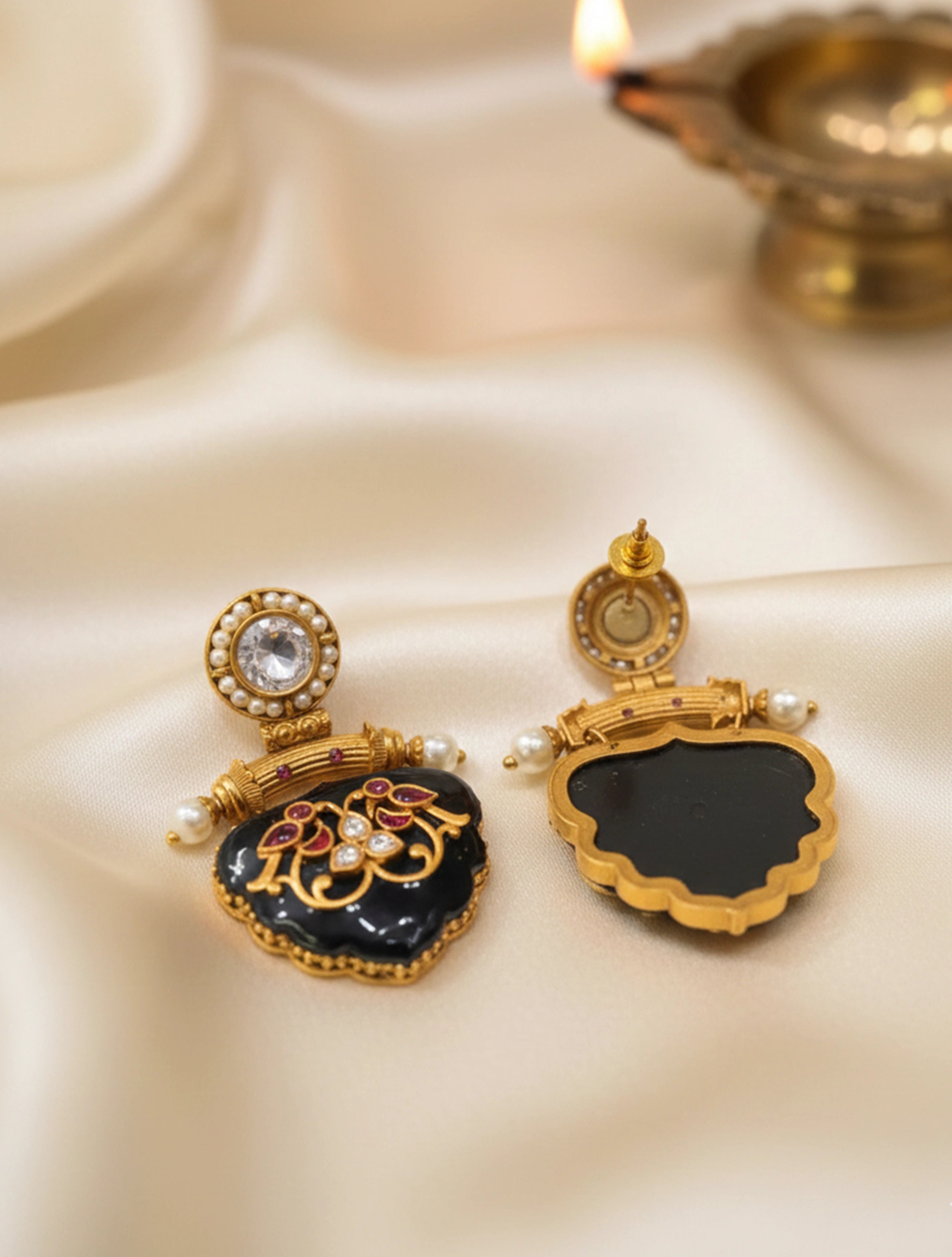 trueBrowns Royale Blue Drop Earrings