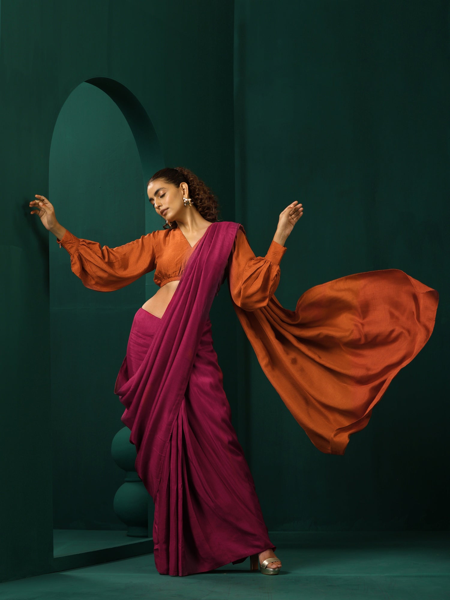 trueBrowns Maroon Rust Silk Ready To Wear Saree
