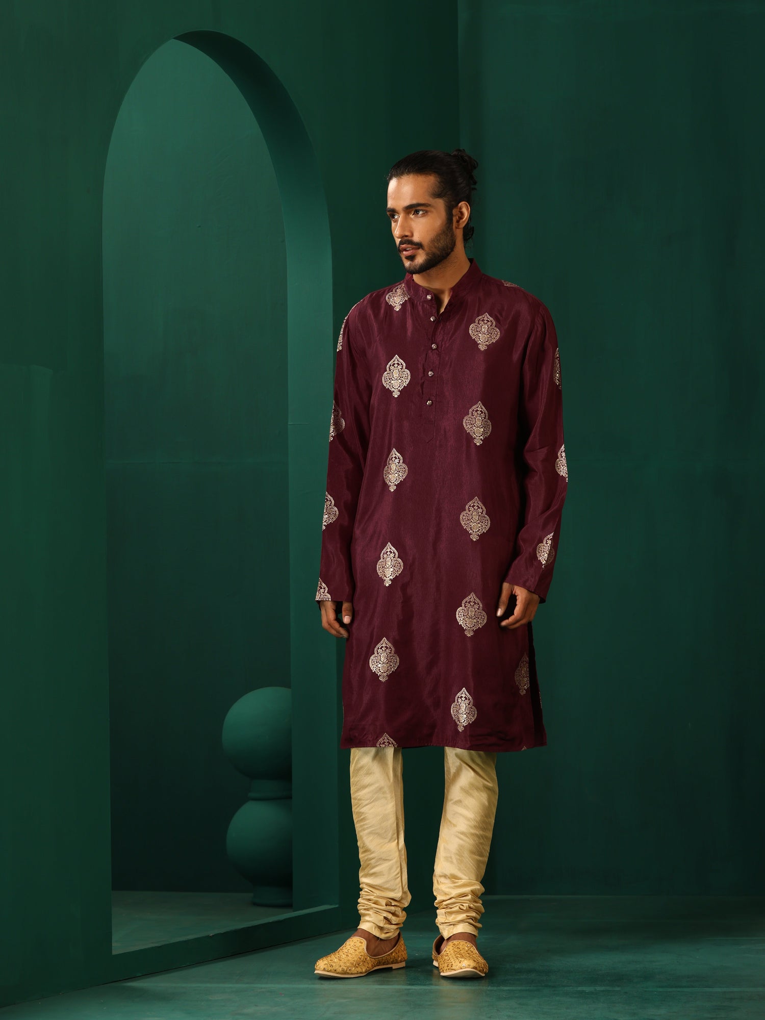 trueBrowns Men Wine Geometric Viscose Silk Long Kurta