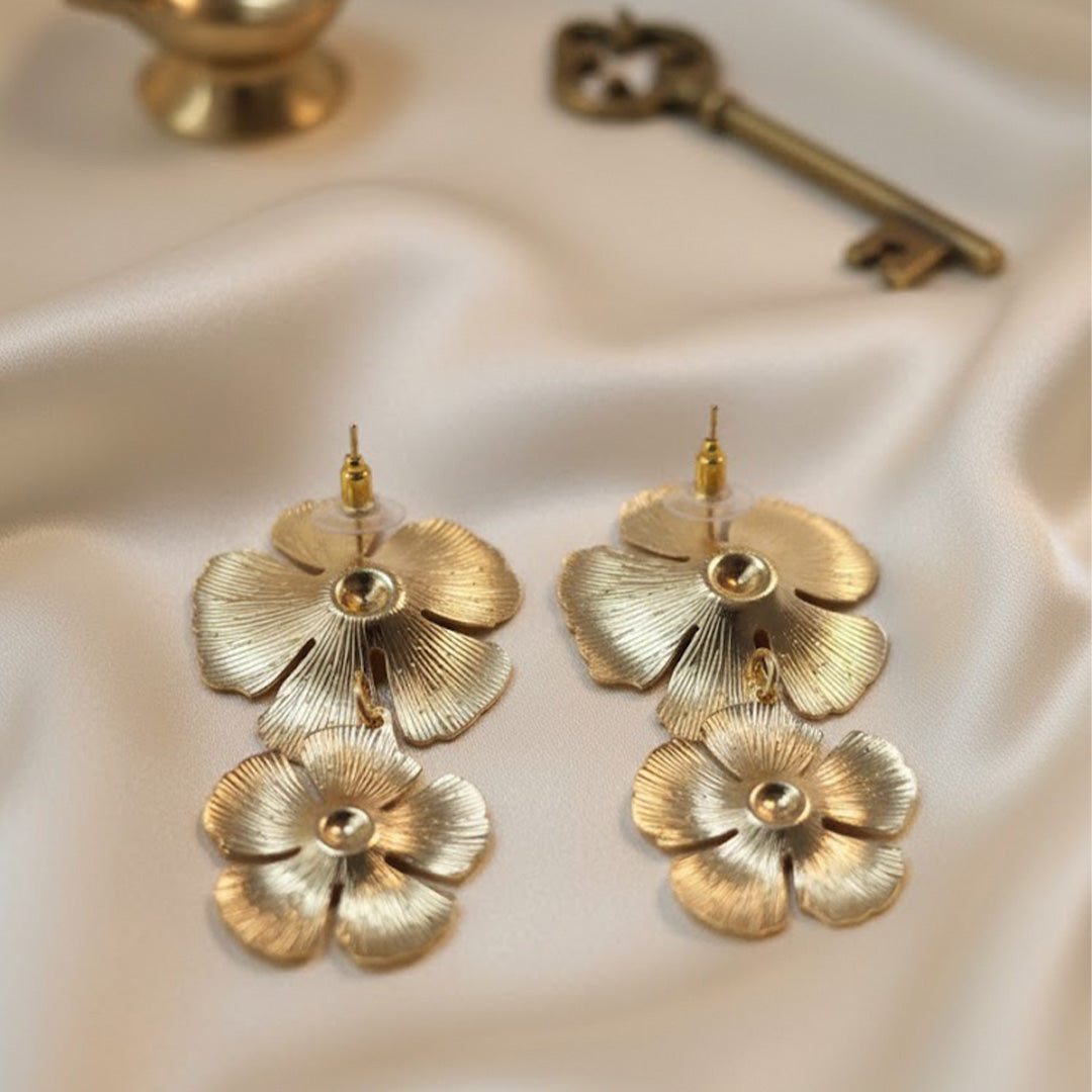 trueBrowns Floral Earrings