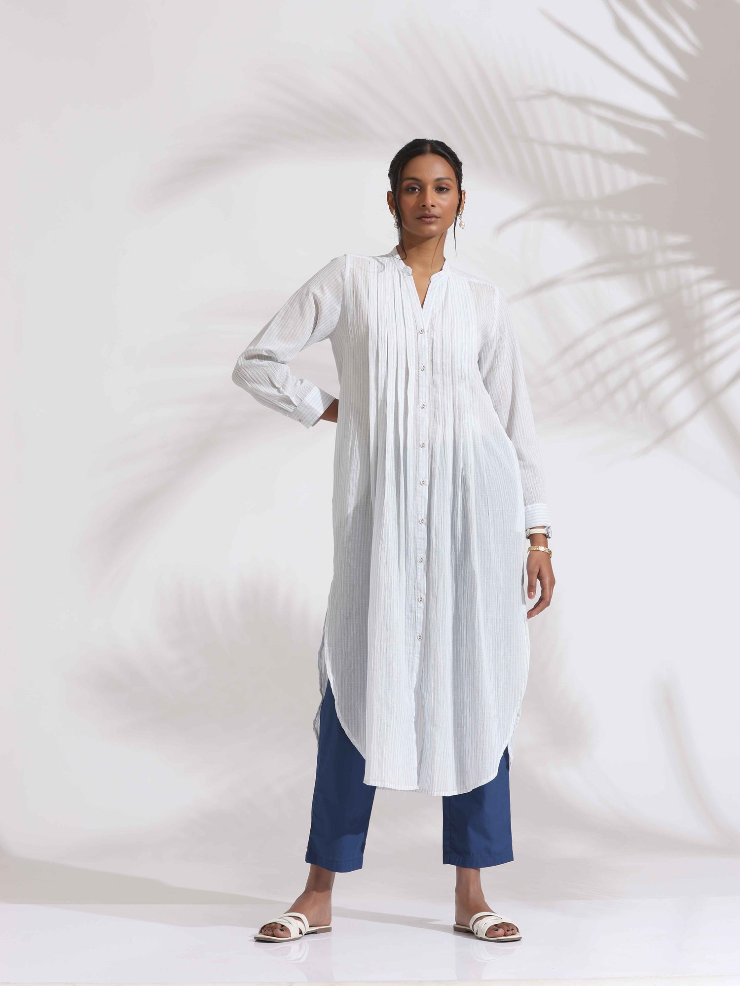 trueBrowns White Cotton Stripe Pleated Shirt Kurta Set