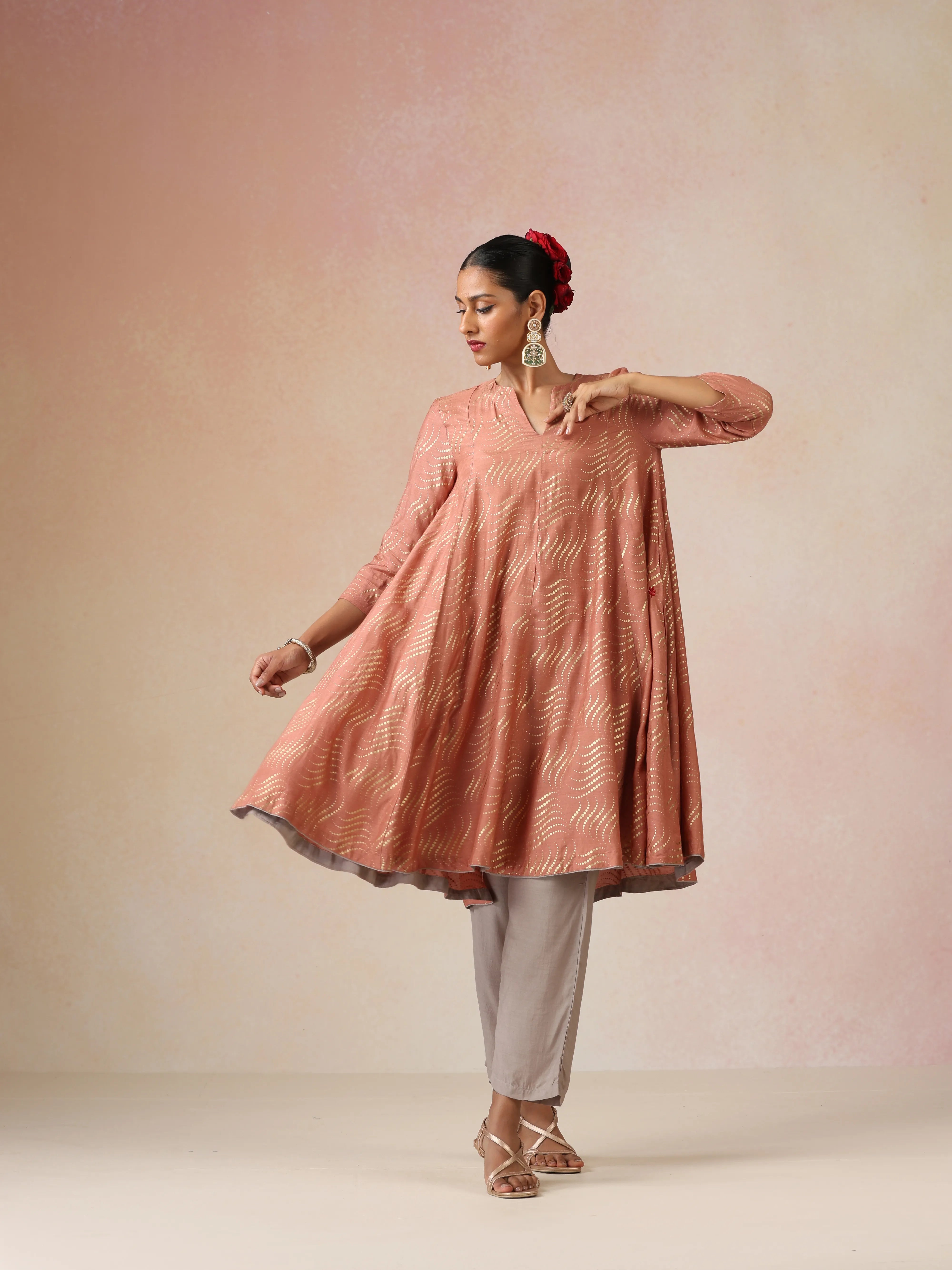 trueBrowns Peach Gold Foil Print Muslin Silk Flared Kurta Co-ord Set