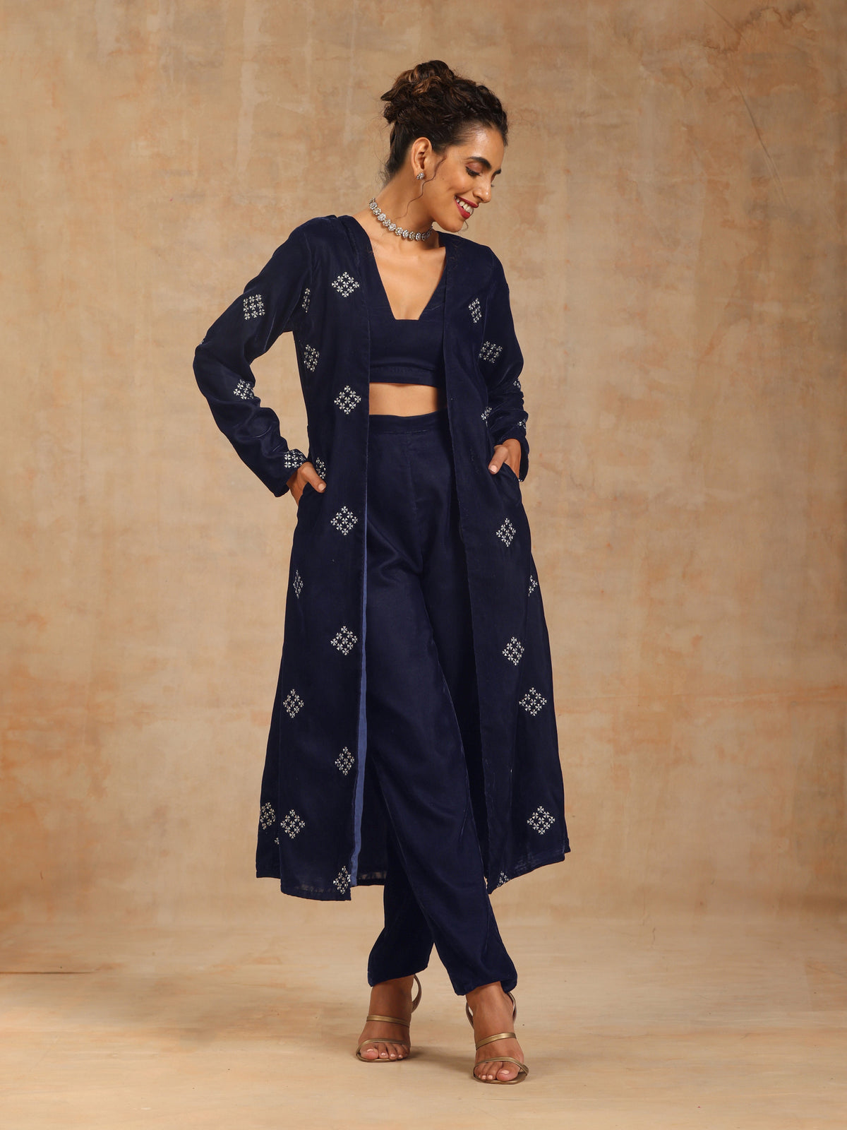 trueBrowns Midnight Blue Velvet Embroidered Jacket Set | Relove