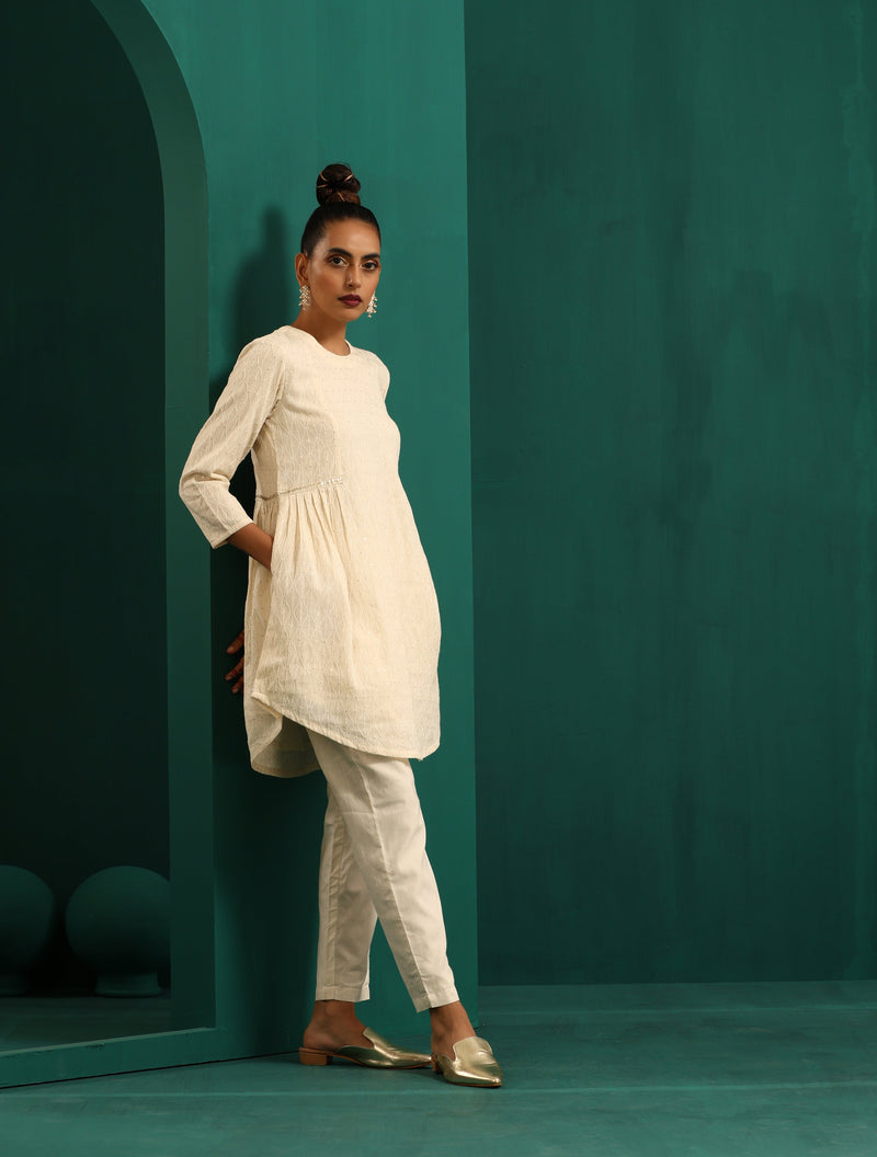 trueBrowns Ivory Thread Embroidered Co-ord Set