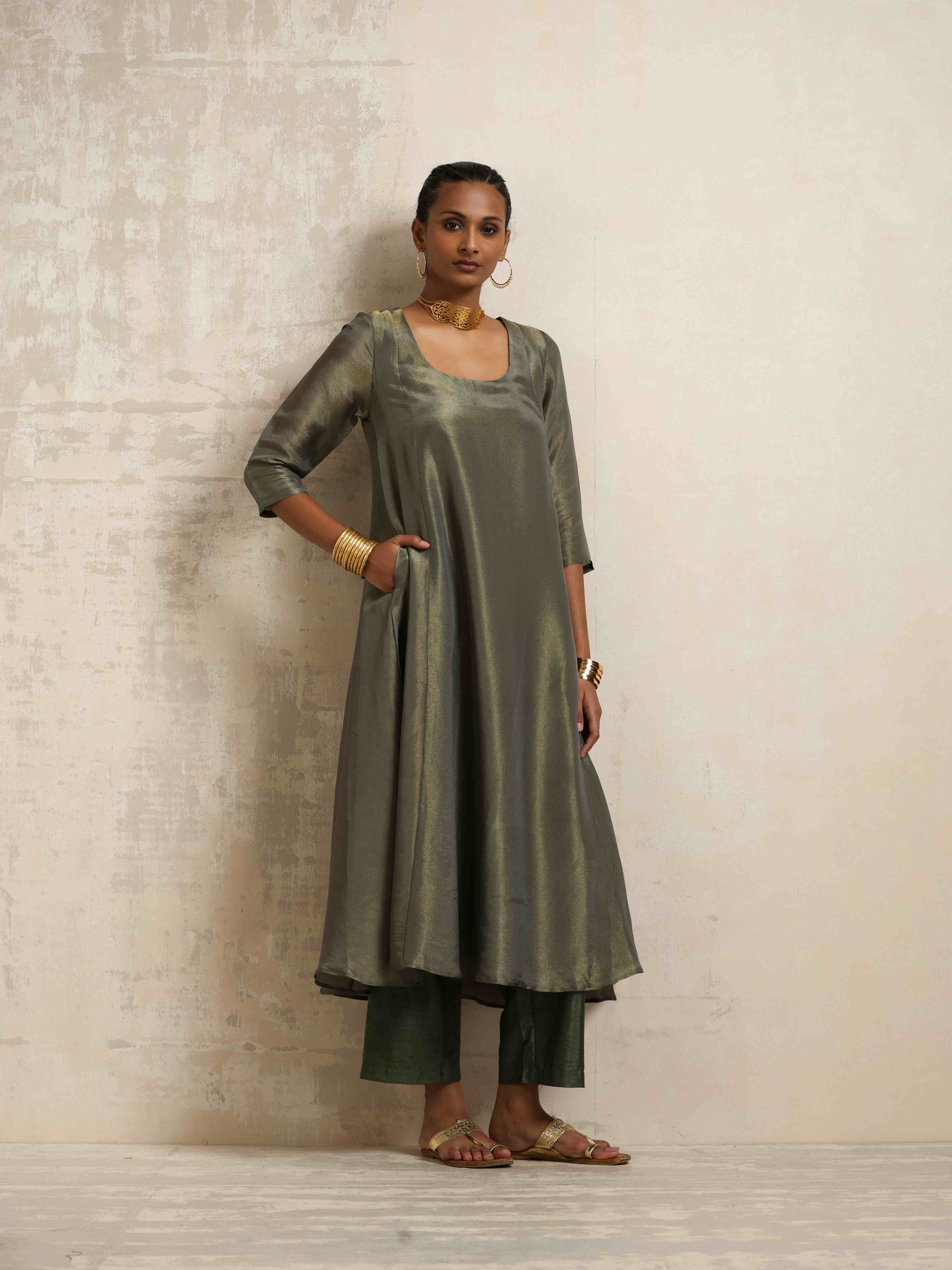 trueBrowns Green Tissue Anarkali Kurta Dupatta Set