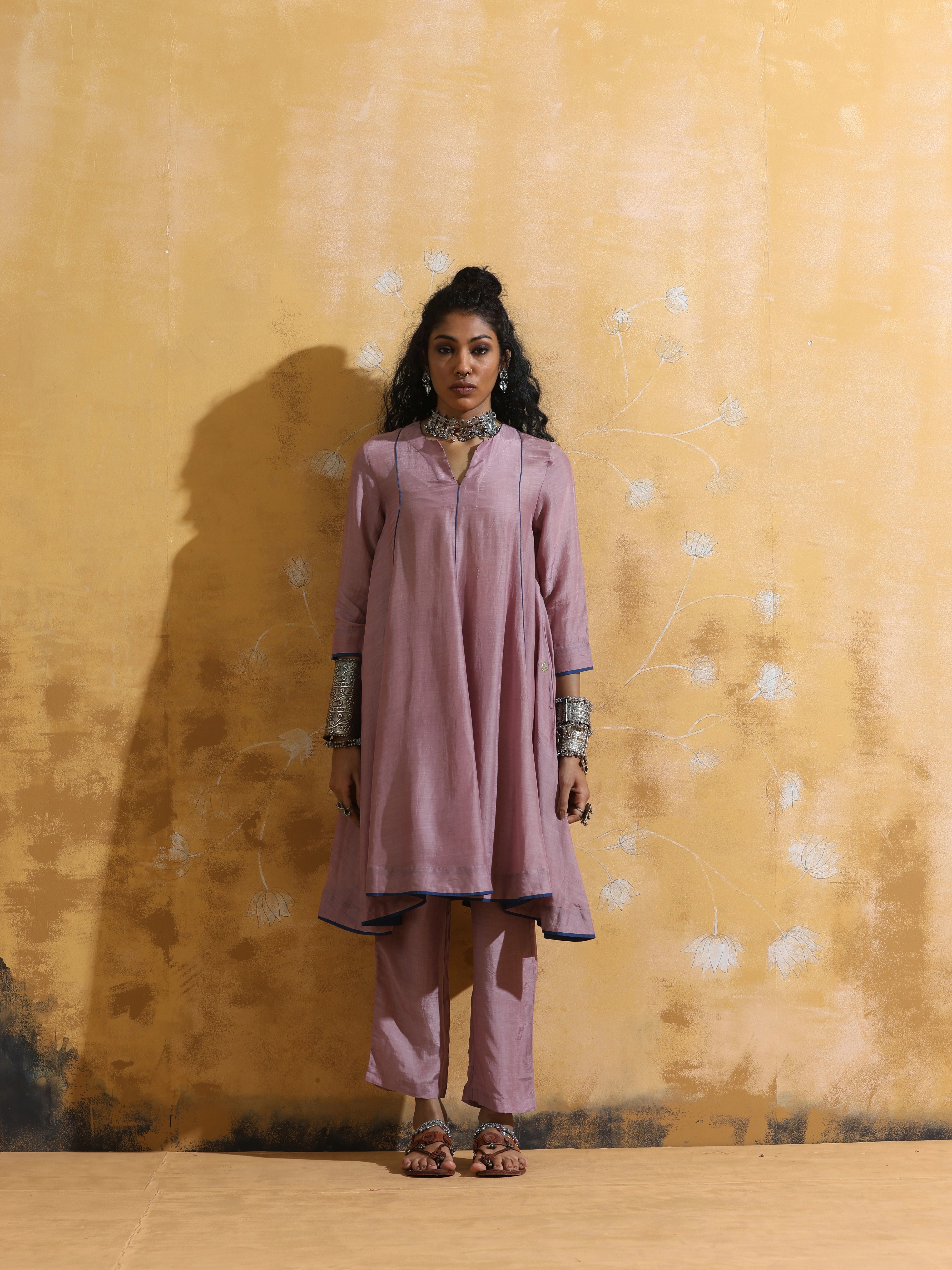 trueBrowns Lilac Muslin Silk Flared Kurta Co-ord Set