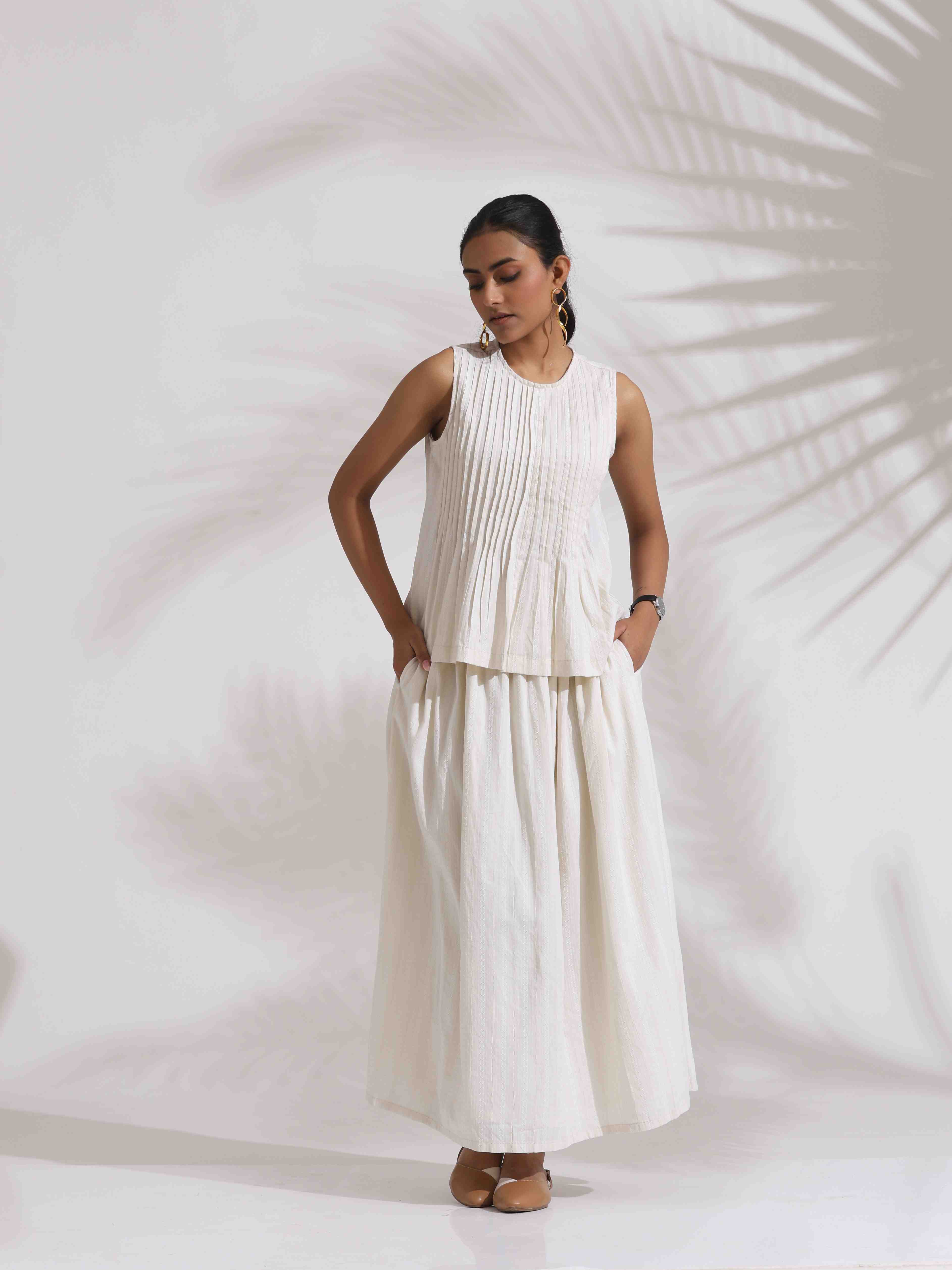 trueBrowns Off-White Cotton Skirt Co-ord Set