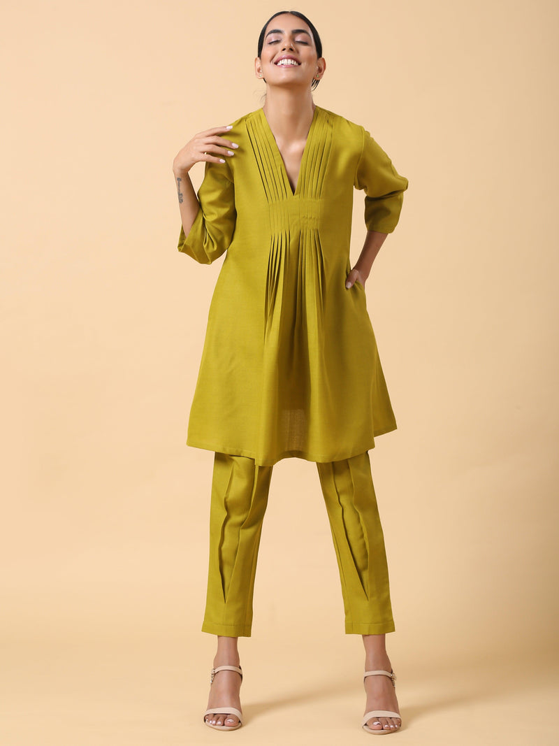 Cotton Linen Lime Green Pleated Co-Ord Set - trueBrowns