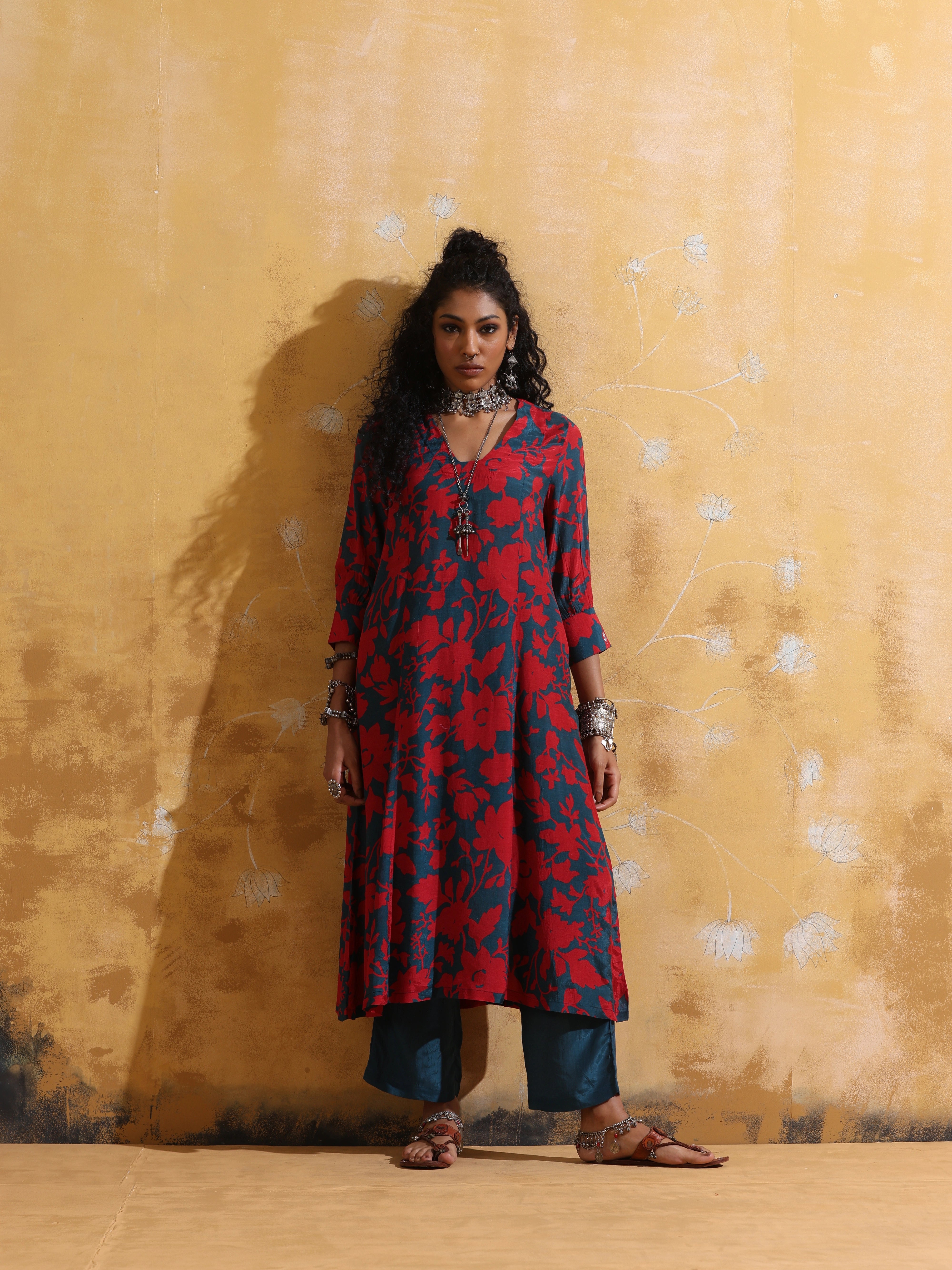 trueBrowns Red Teal Jaal Print  Muslin Silk A-Line Kurta Set
