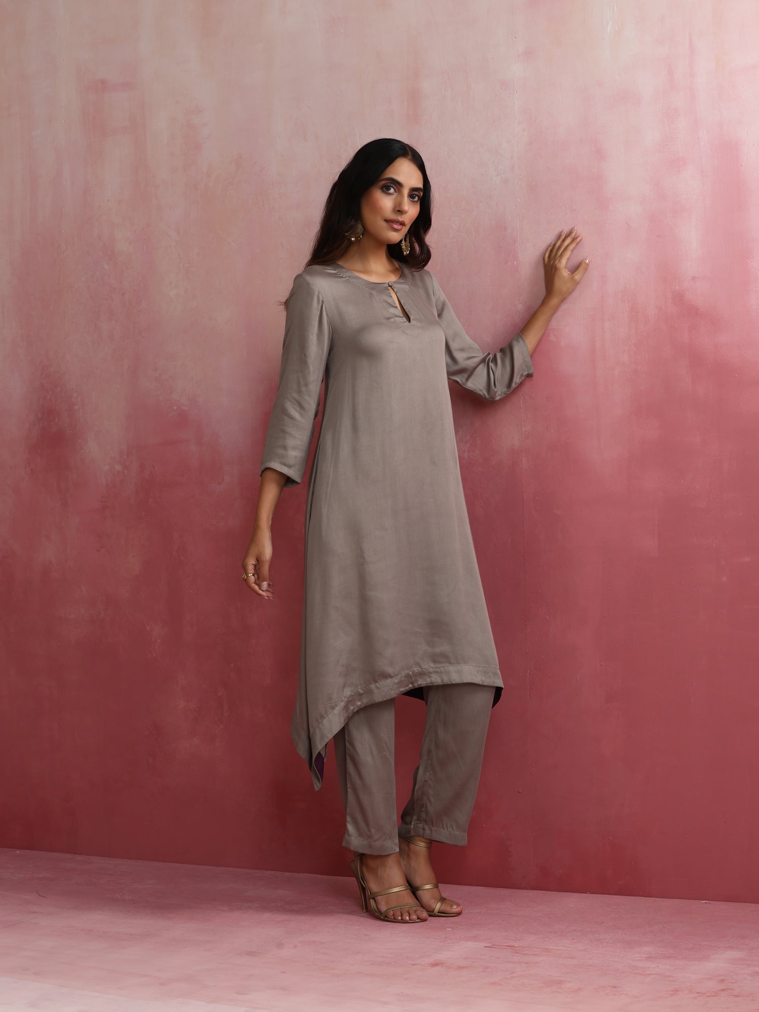 trueBrowns Grey High low Kurta Set