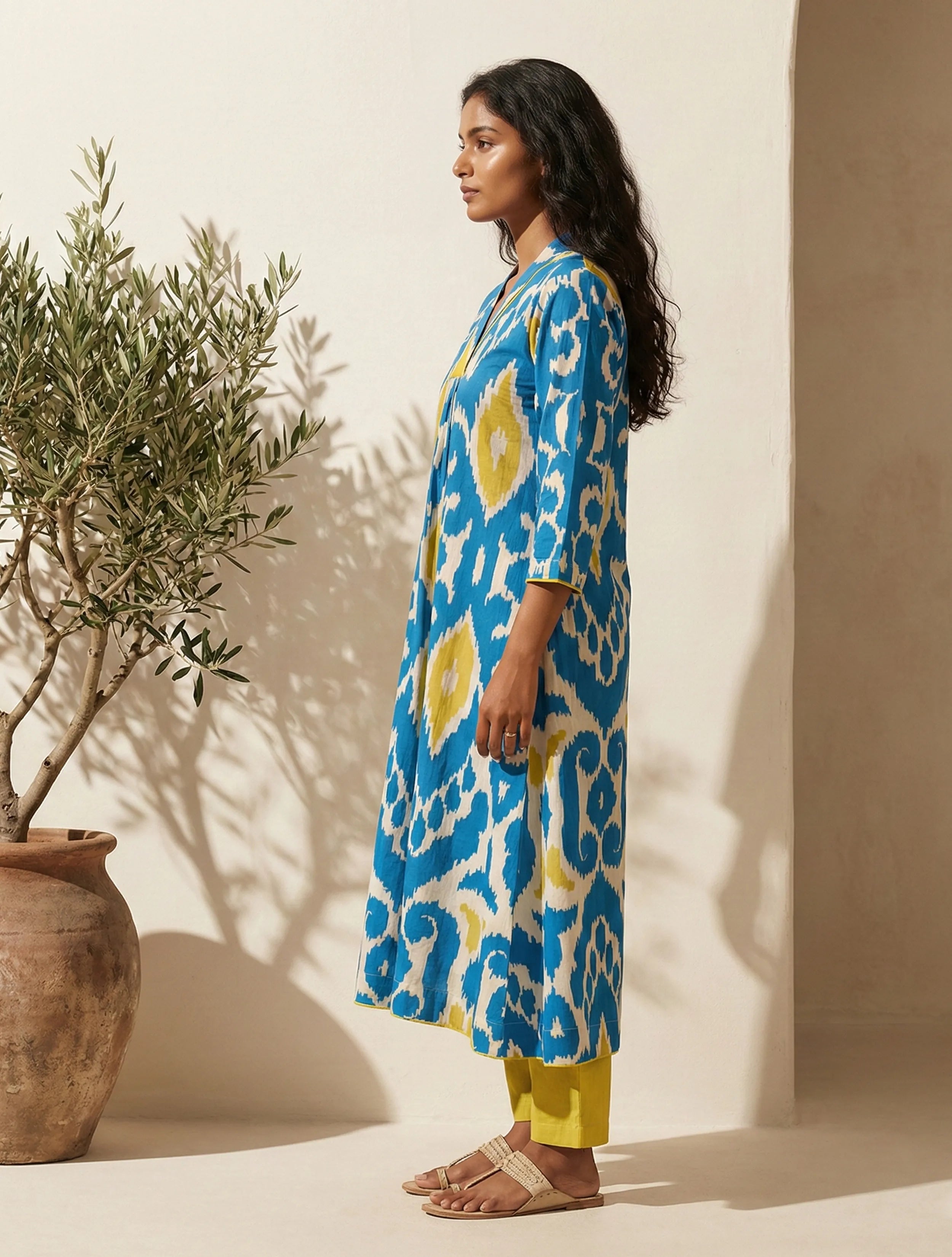 trueBrowns Blue Ikat Print Cotton A-Line Kurta Set