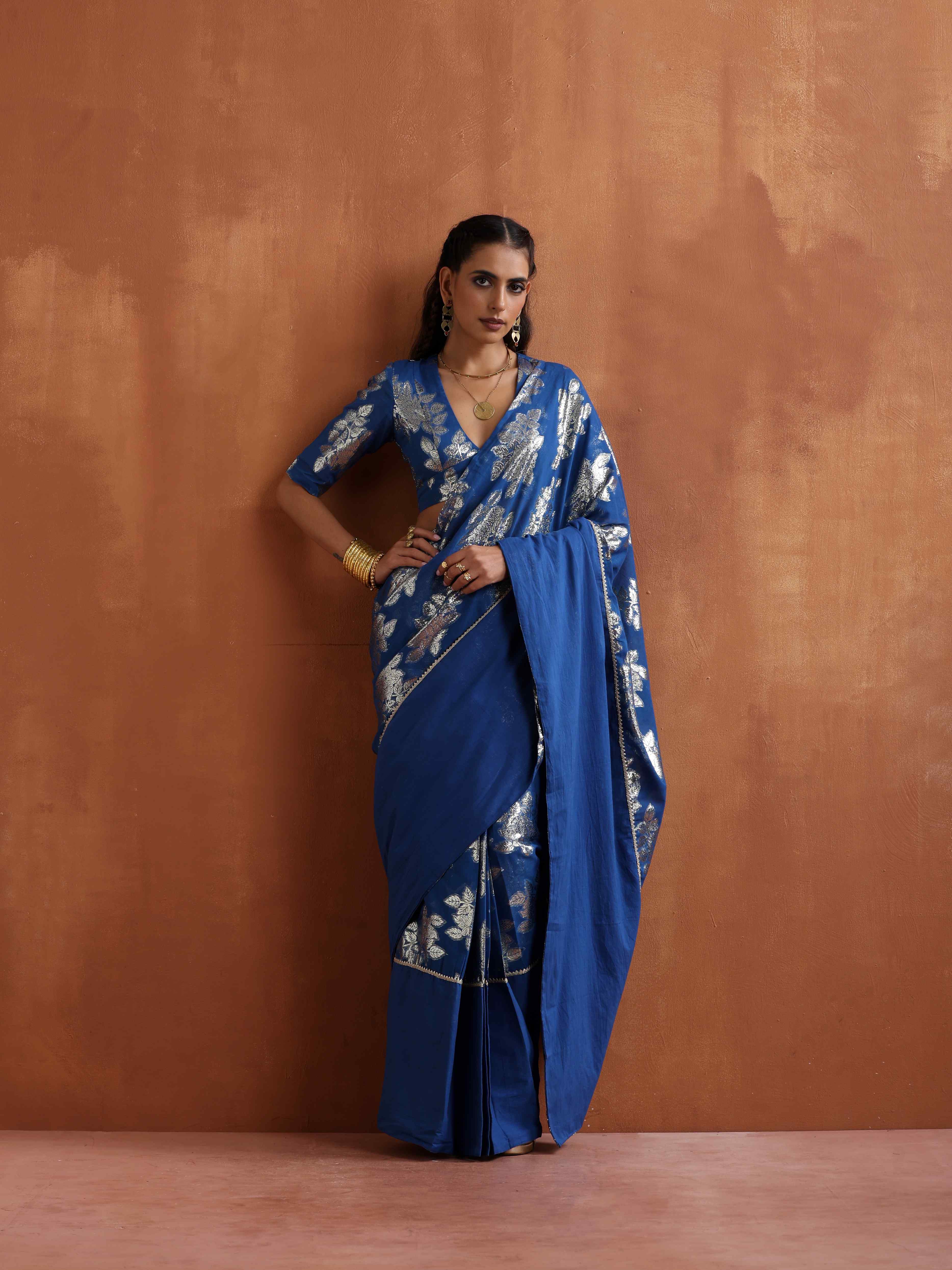 trueBrowns Blue Metallic Saree