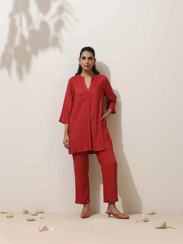 trueBrowns Maroon Viscose Solid Co-ord Set