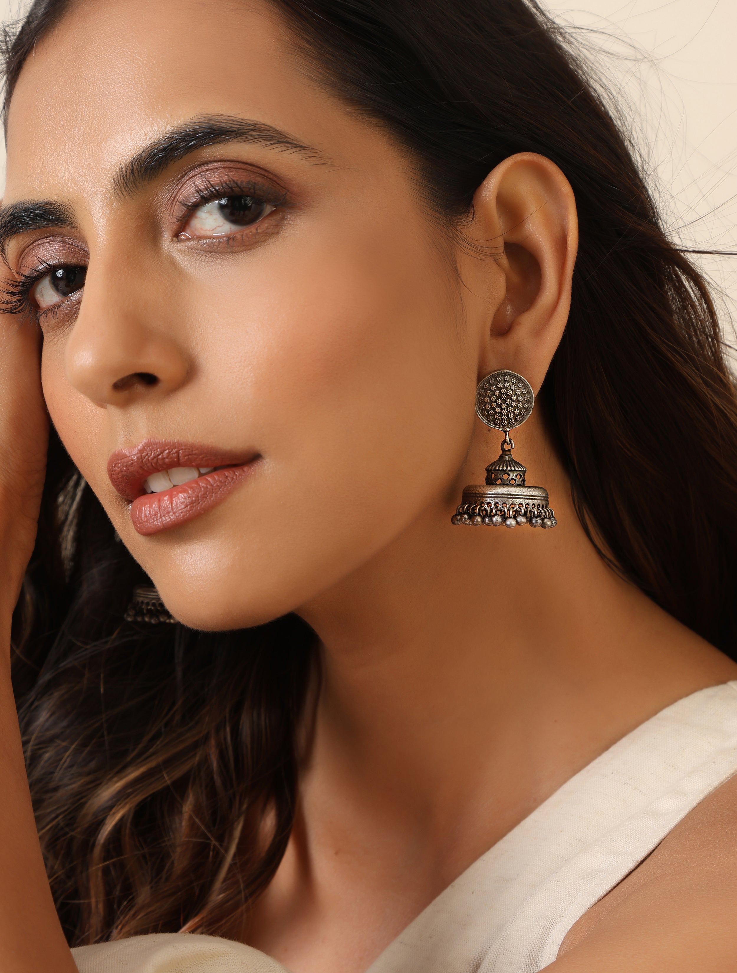 trueBrowns Silver Jaali Jhumka Earrings