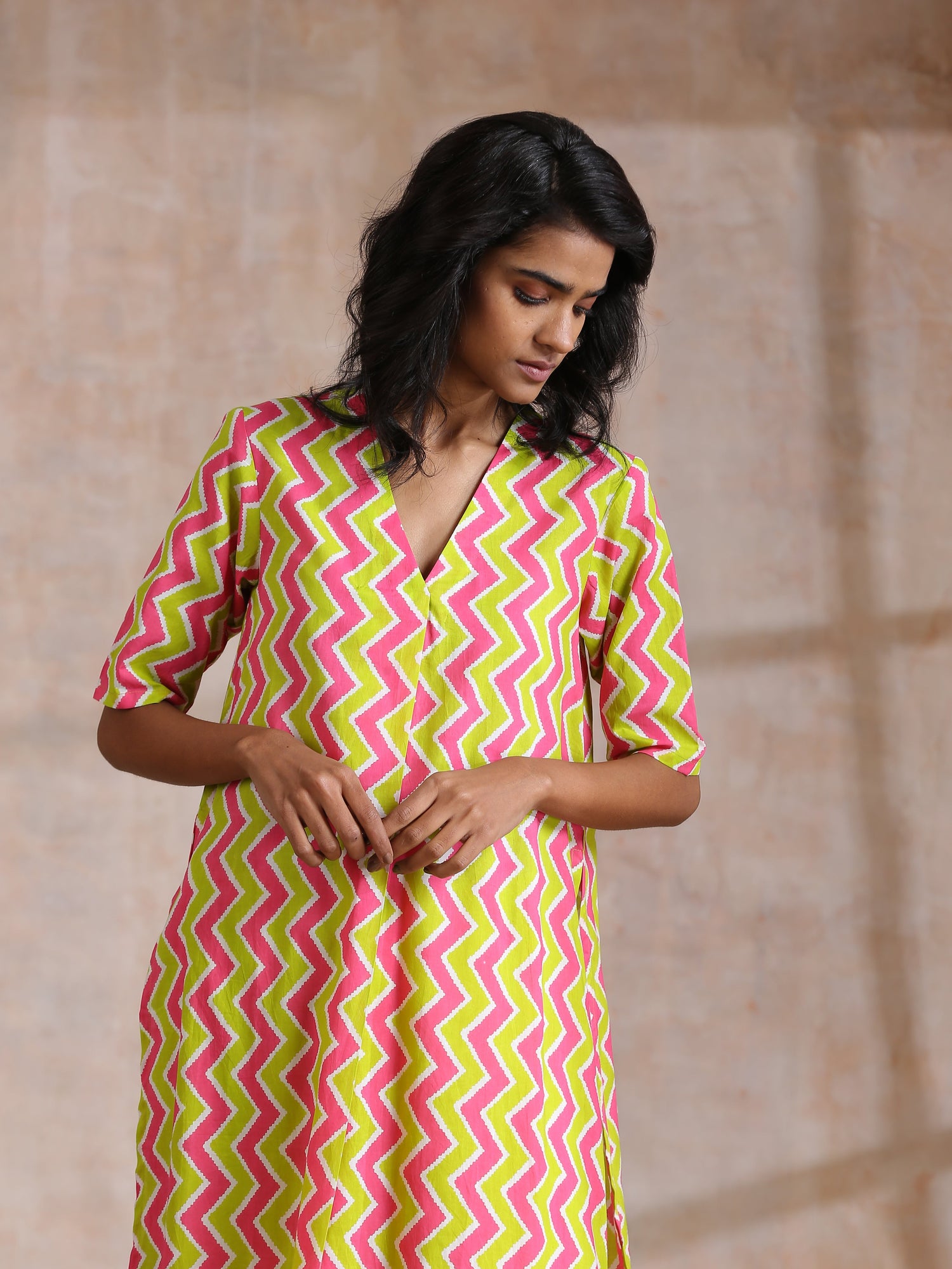 Lime Pink Zig-Zag Lines Print Cotton Kurta Pant Set