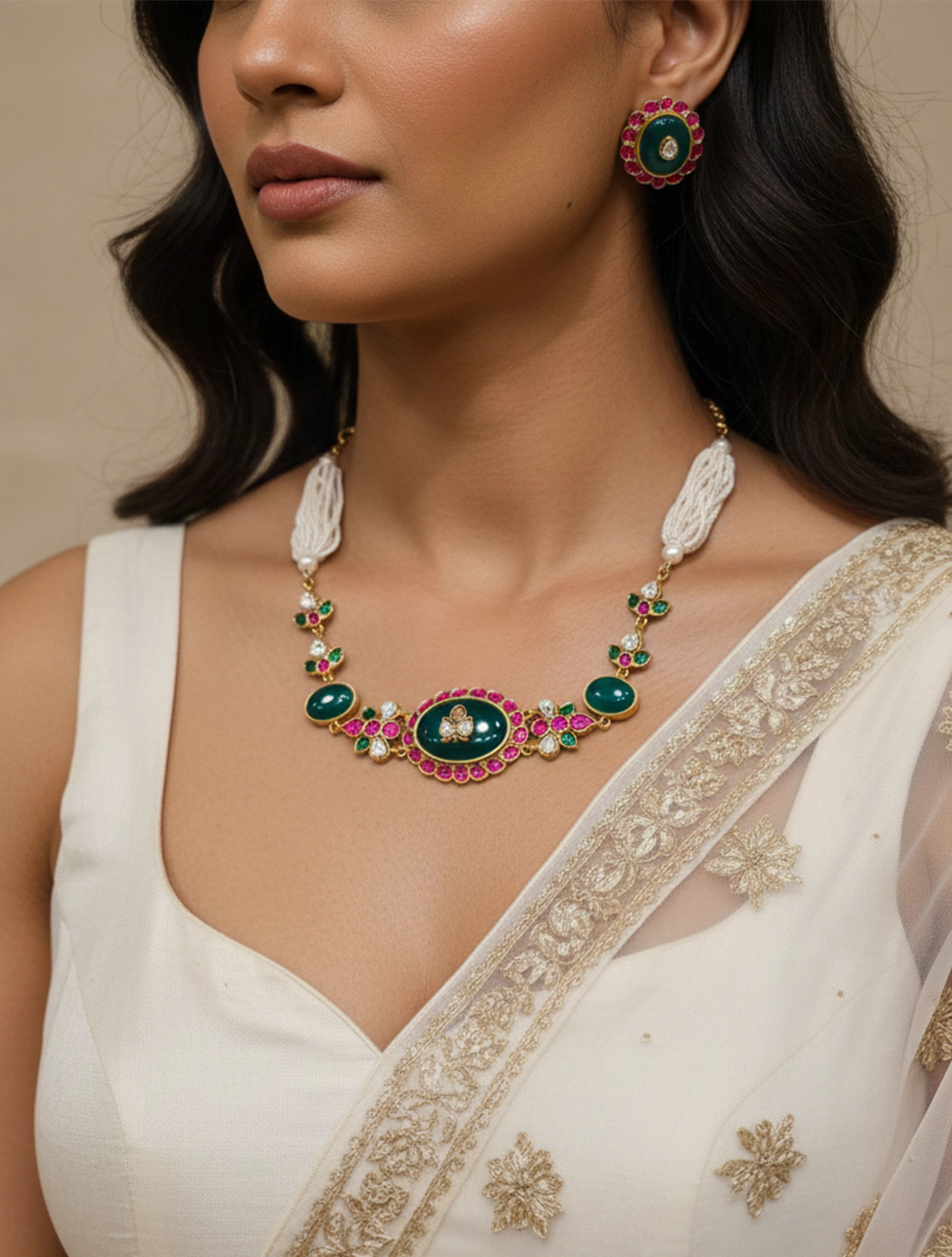 trueBrowns Emerald Blossom Pearl Choker Set