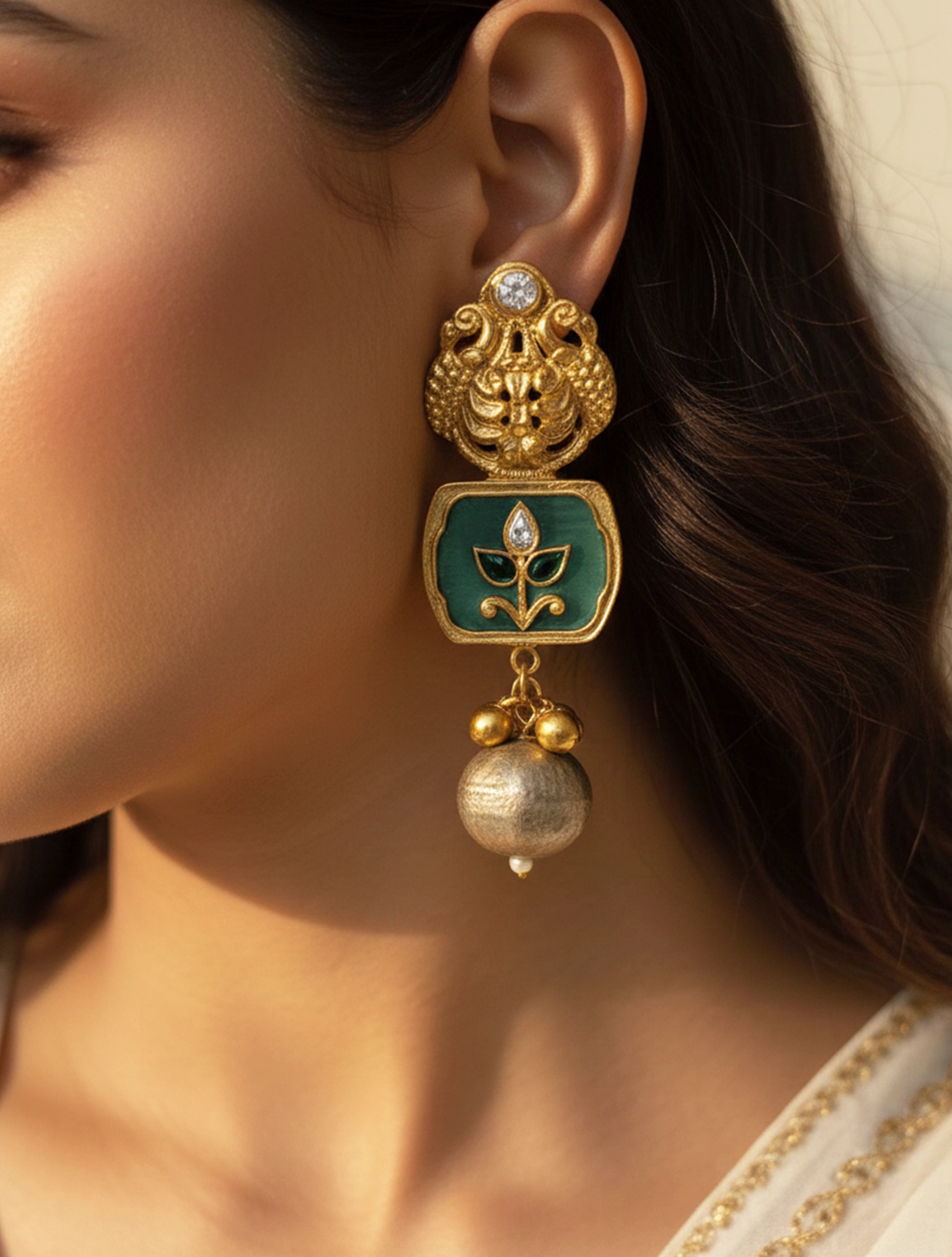 trueBrowns Green Stone Hanging Earrings