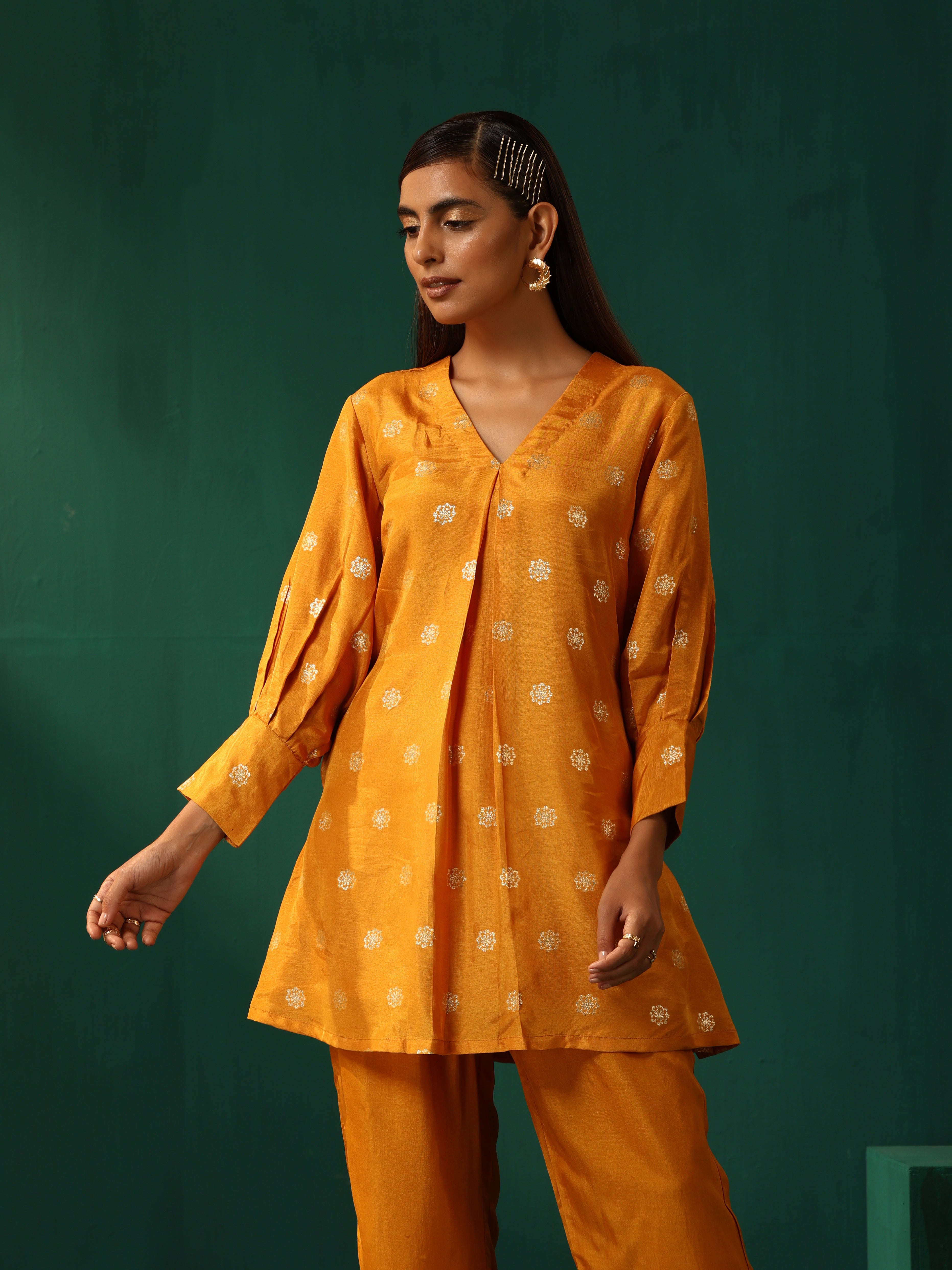 trueBrowns Mustard Geometric Floral Viscose Silk Co-ord Set