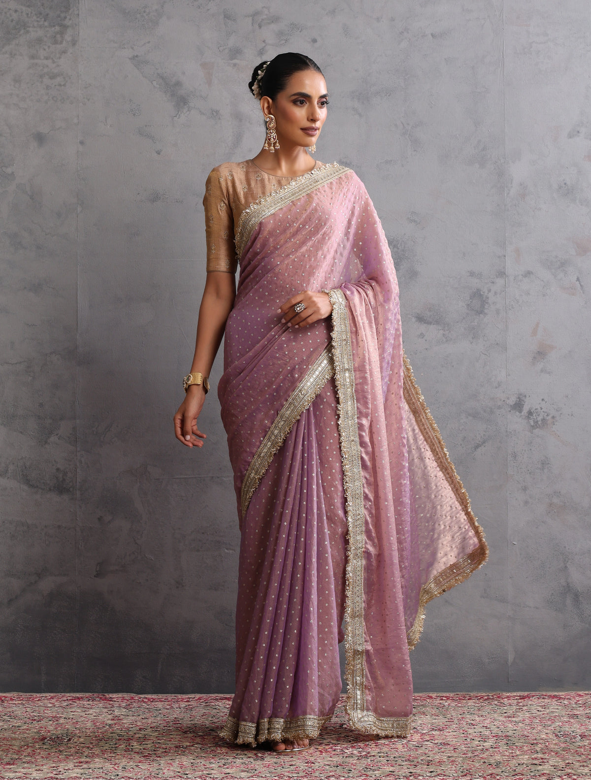 trueBrowns Lilac Tissue Foil Printed Saree With Unstitched Blouse