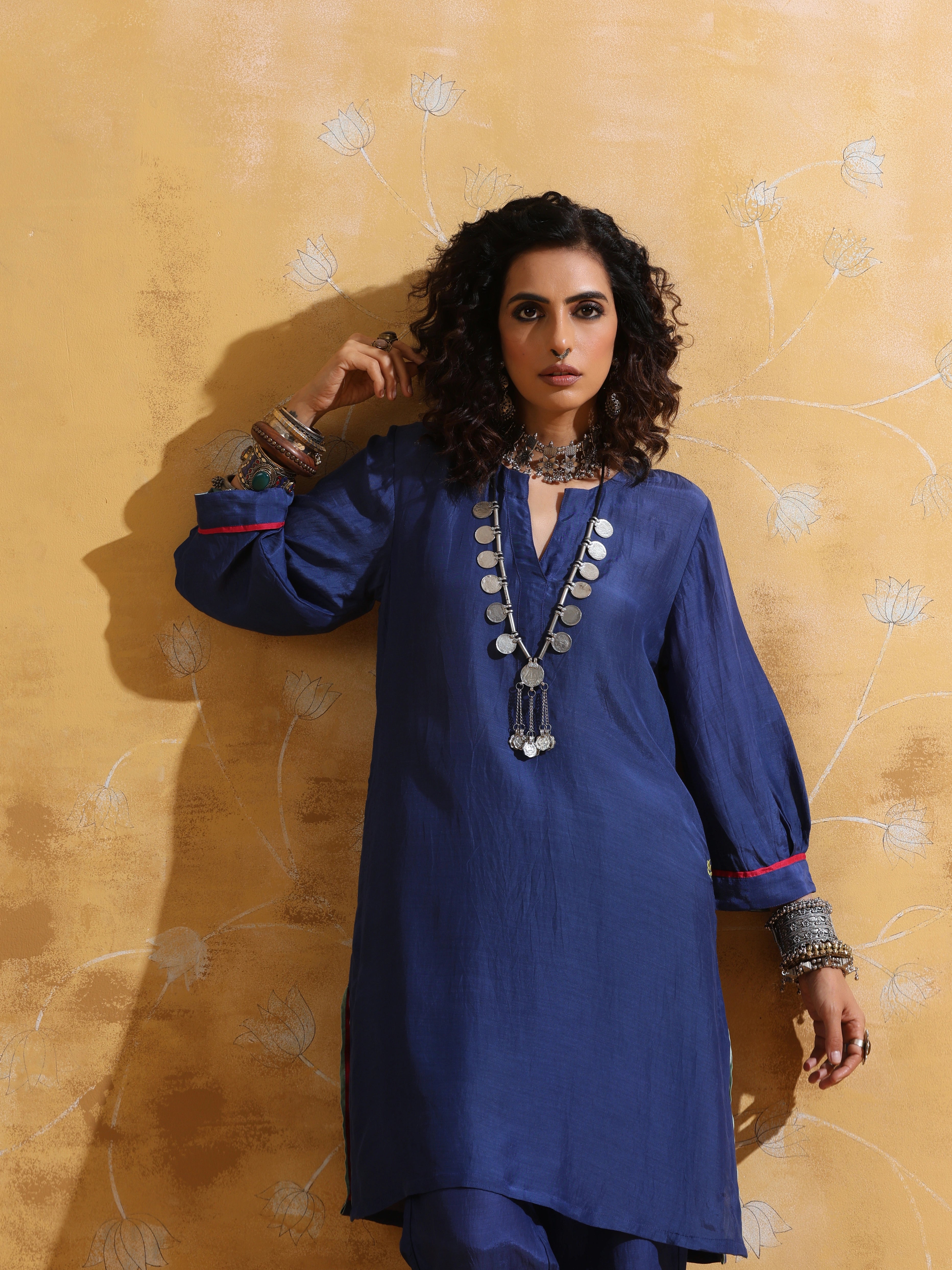 trueBrowns Blue Muslin Silk Relaxed Kurta Co-ord Set