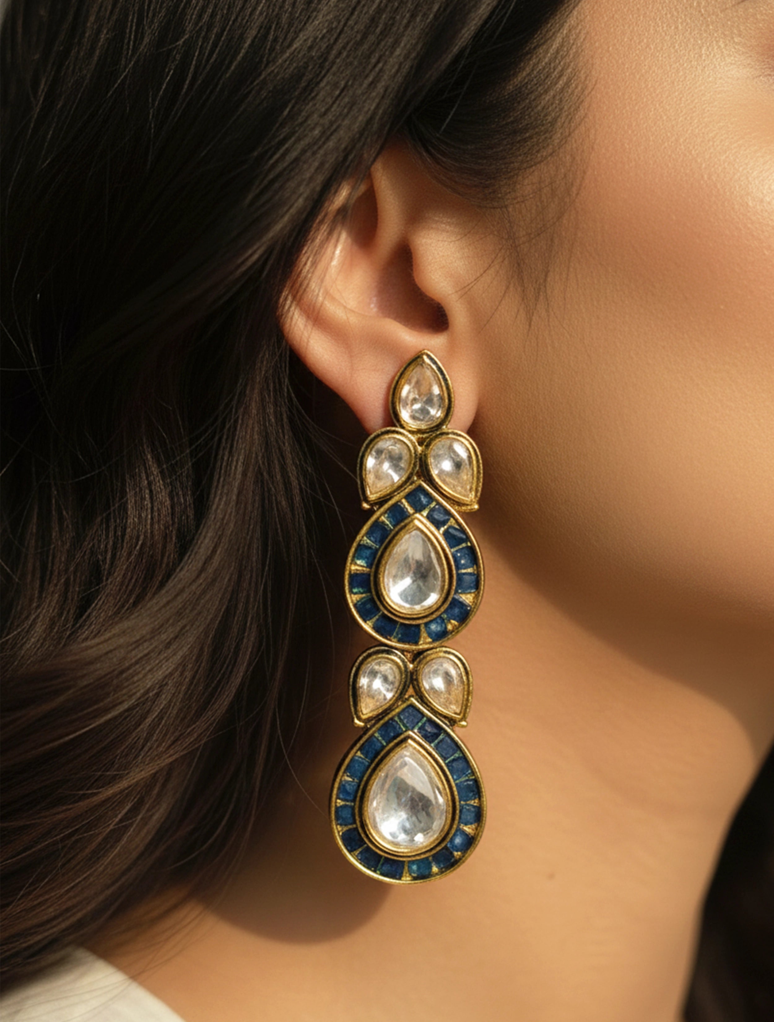 trueBrowns White Stone Hanging Earrings