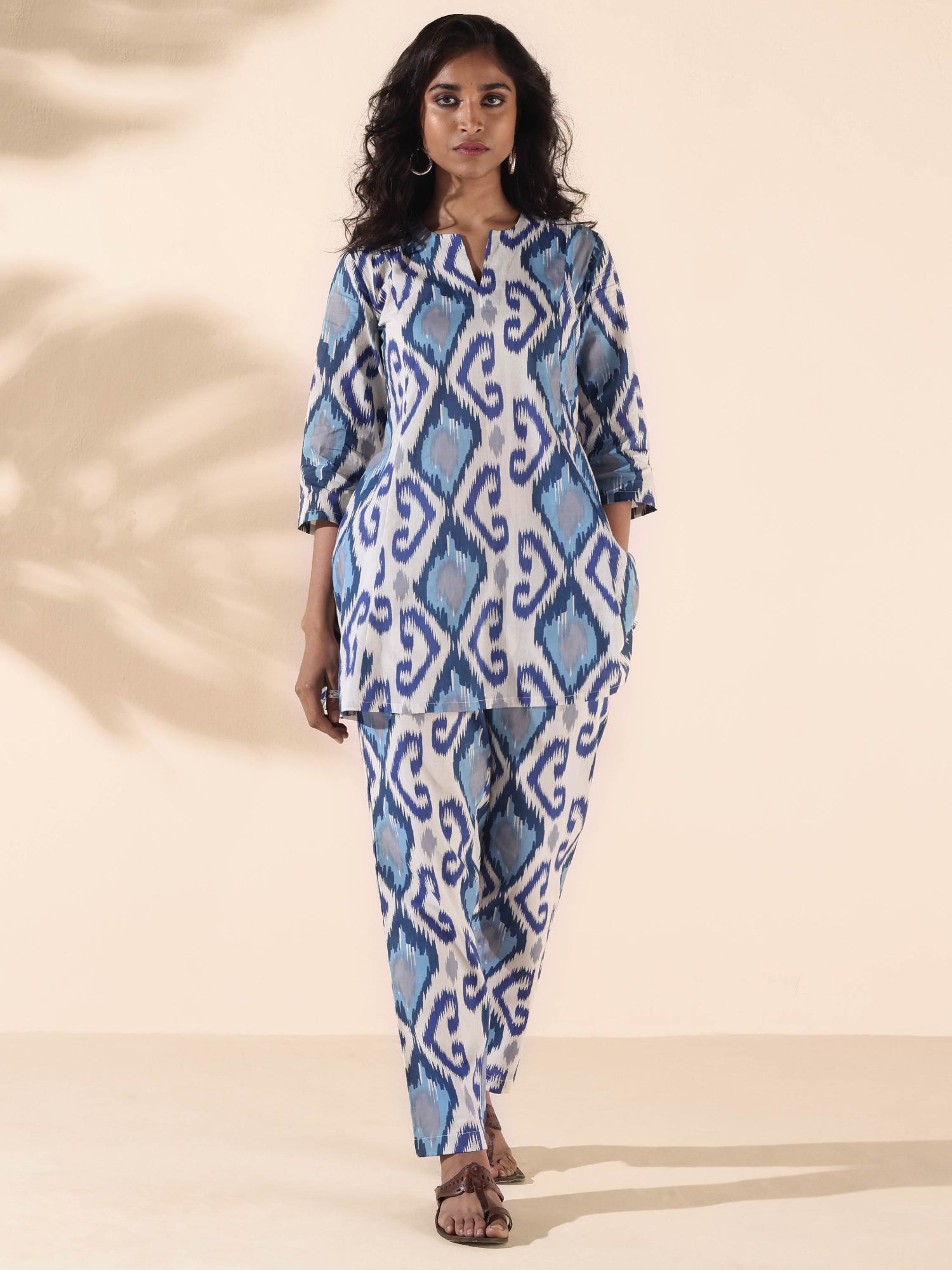 trueBrowns Blue Cotton Ikat Relaxed Co-ord Set
