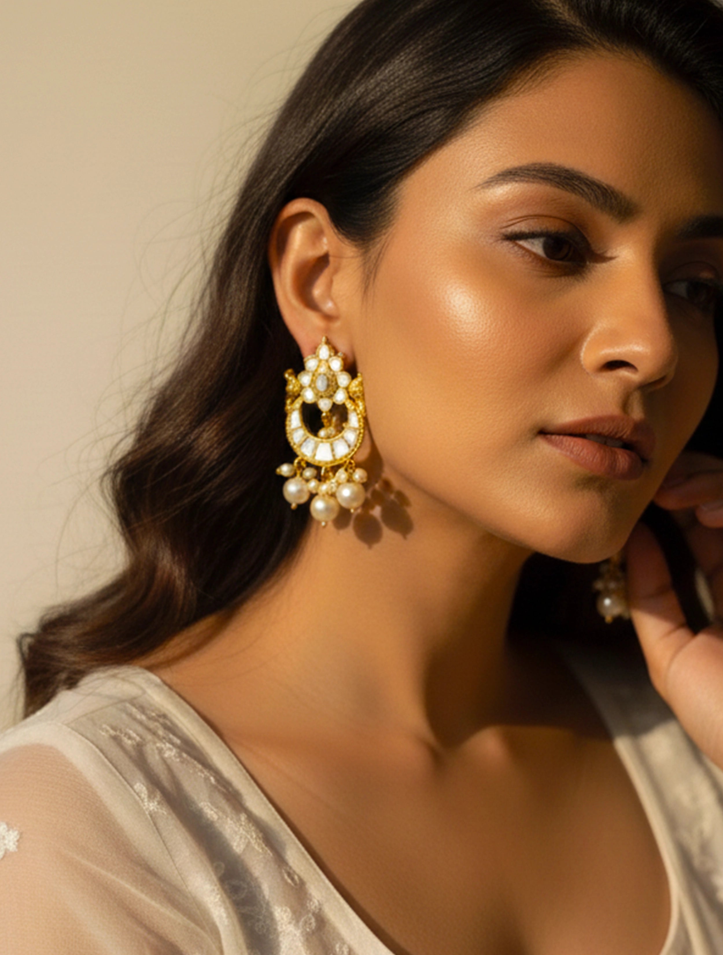trueBrowns Golden Chandbali