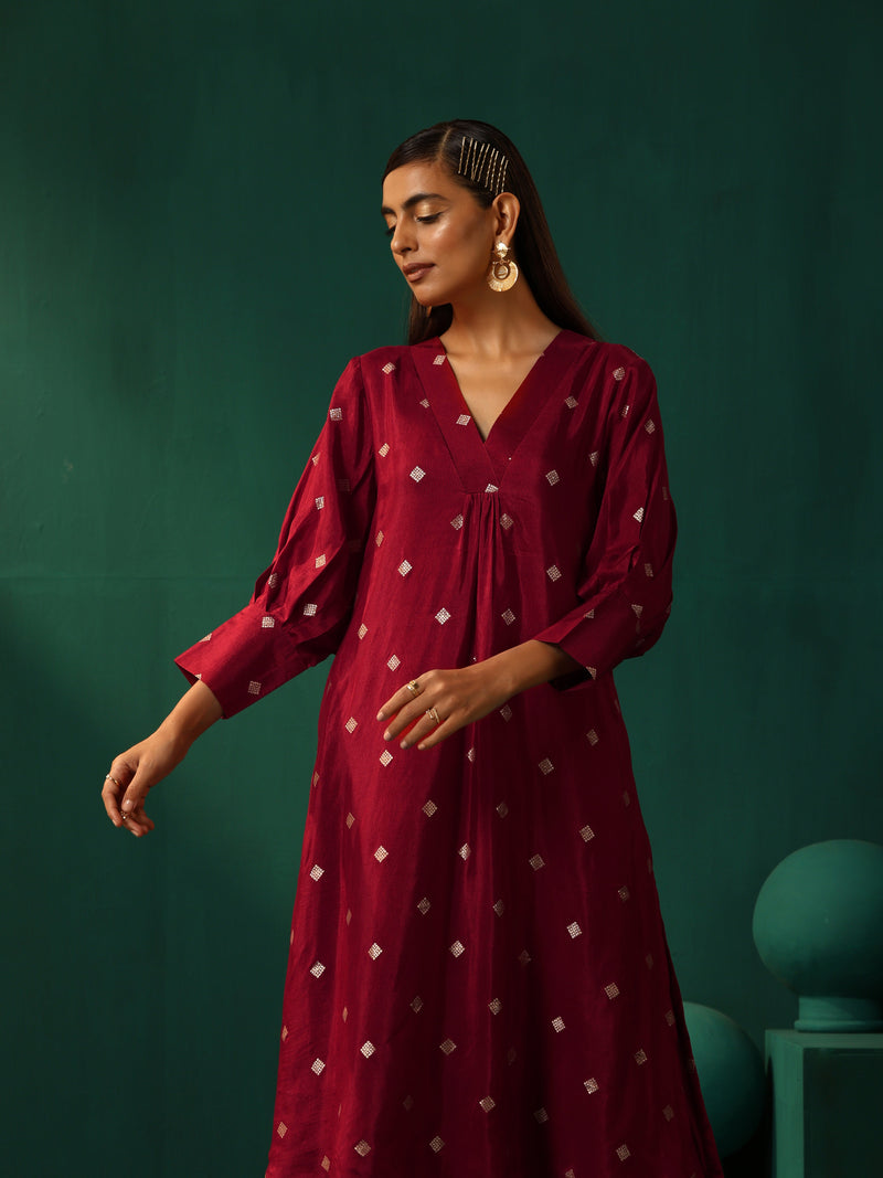 trueBrowns Maroon Diamond Viscose Silk Kurta Pant Set